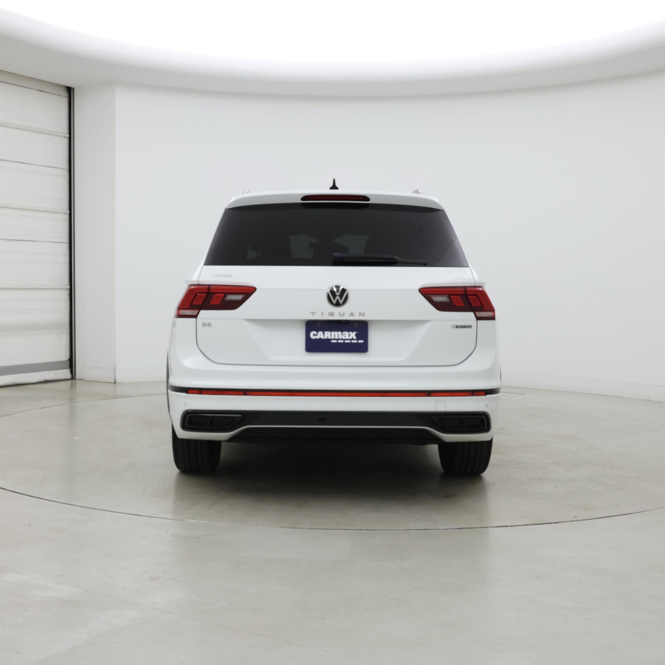 Thumbnail: 2022 Volkswagen Tiguan - 6
