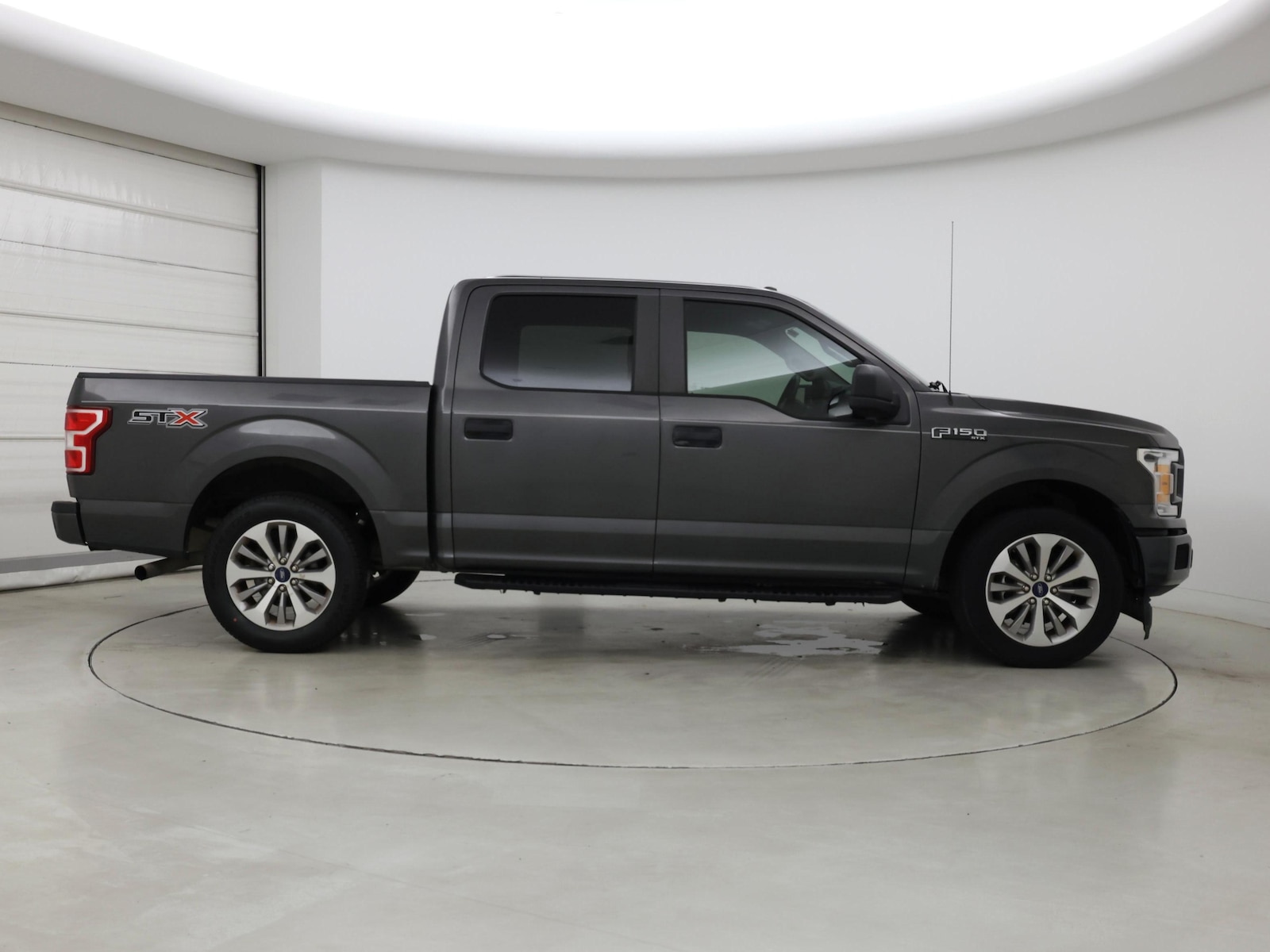 2018 Ford F-150 XL - Photo 8