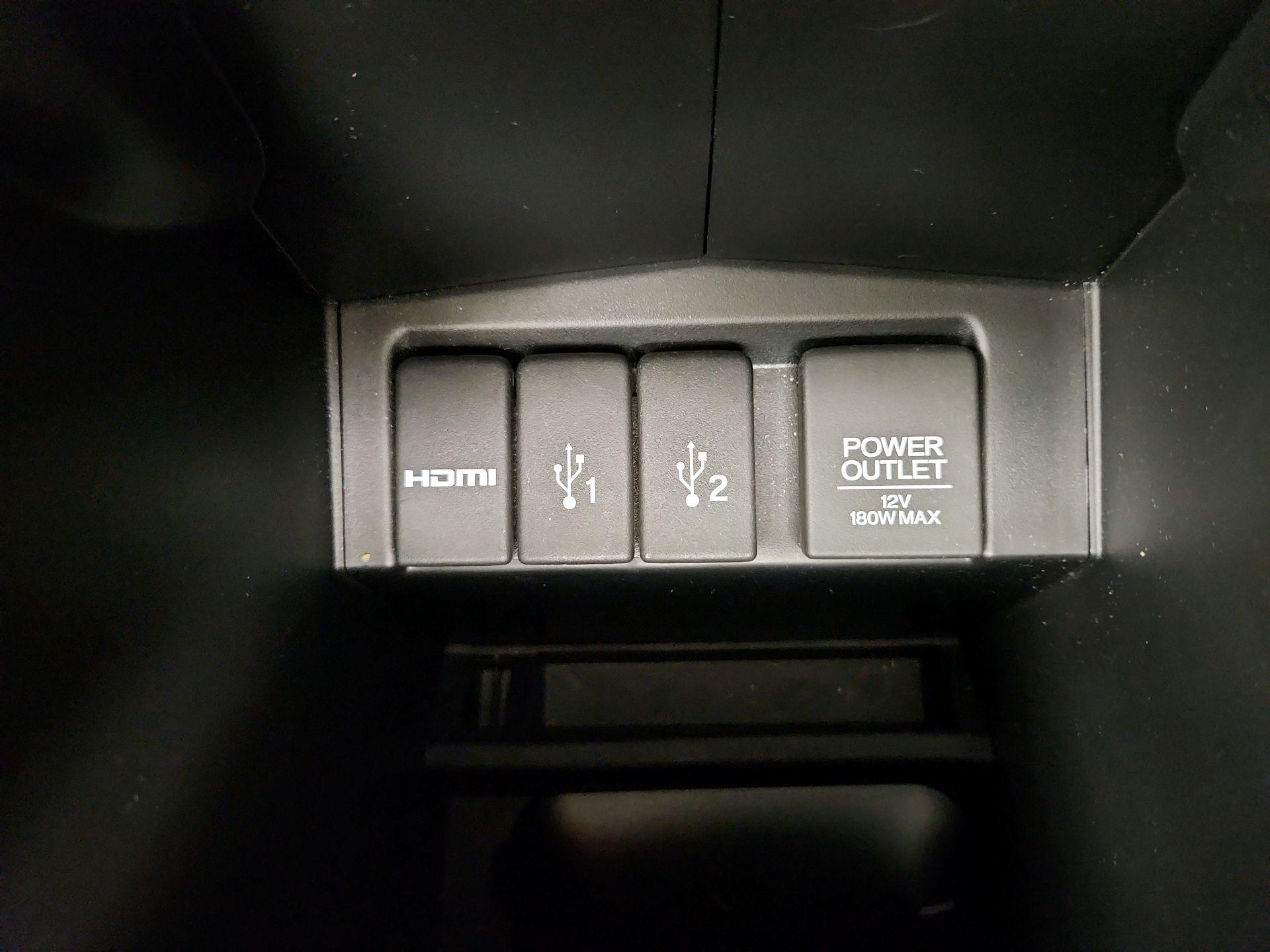 Thumbnail: 2016 Honda CR-V - 18