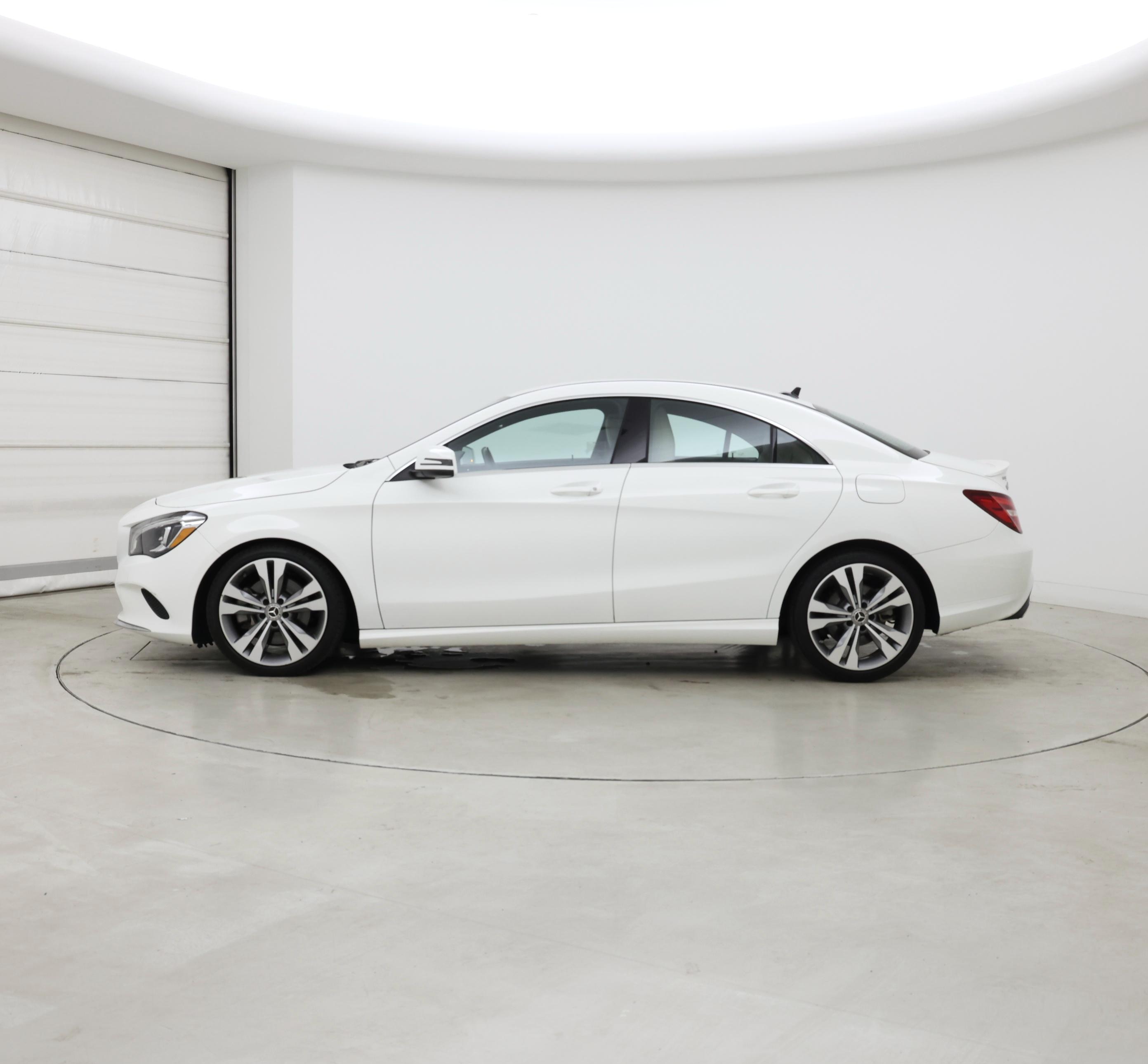 Thumbnail: 2019 Mercedes-Benz CLA - 3