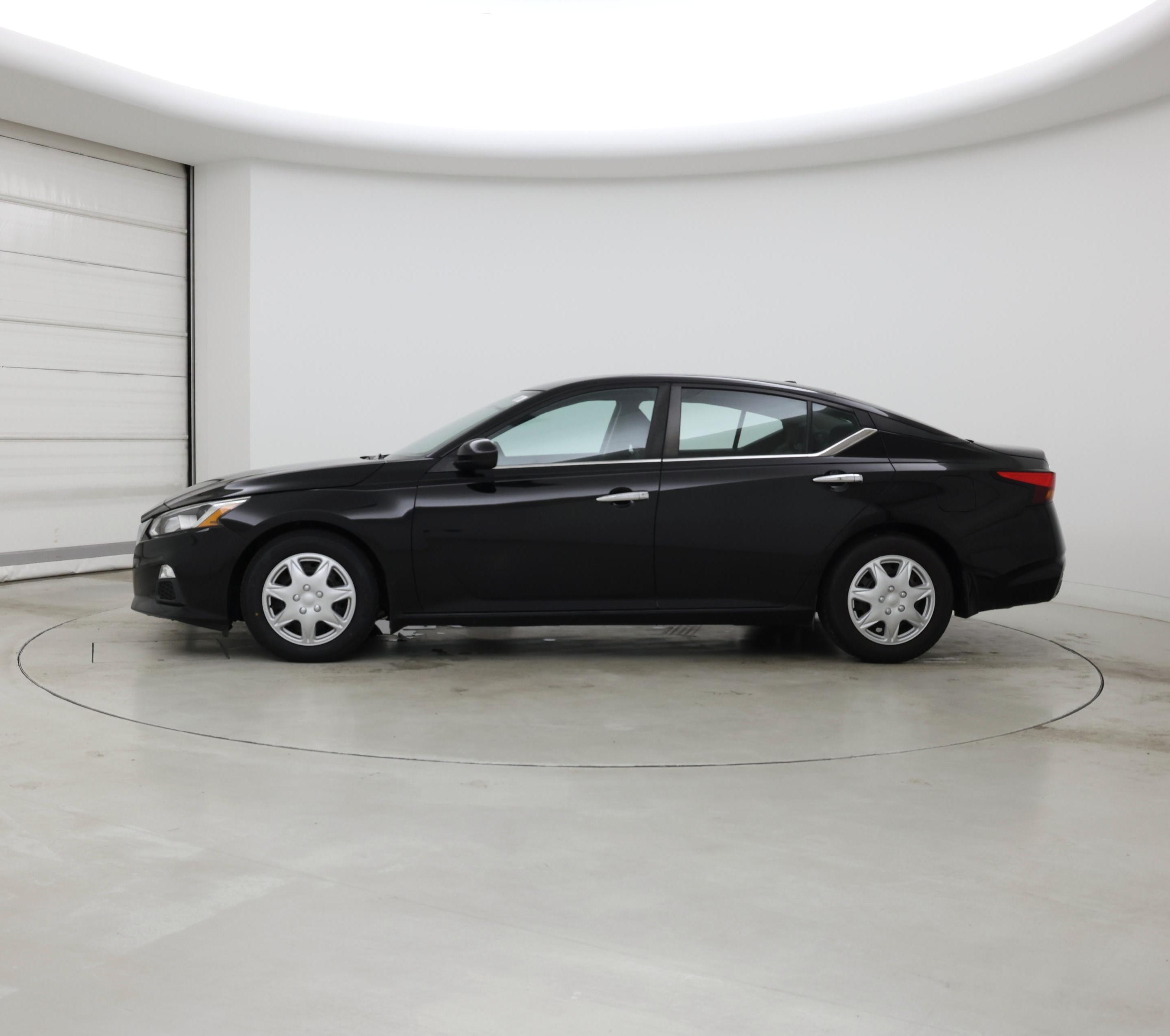 Thumbnail: 2019 Nissan Altima - 3