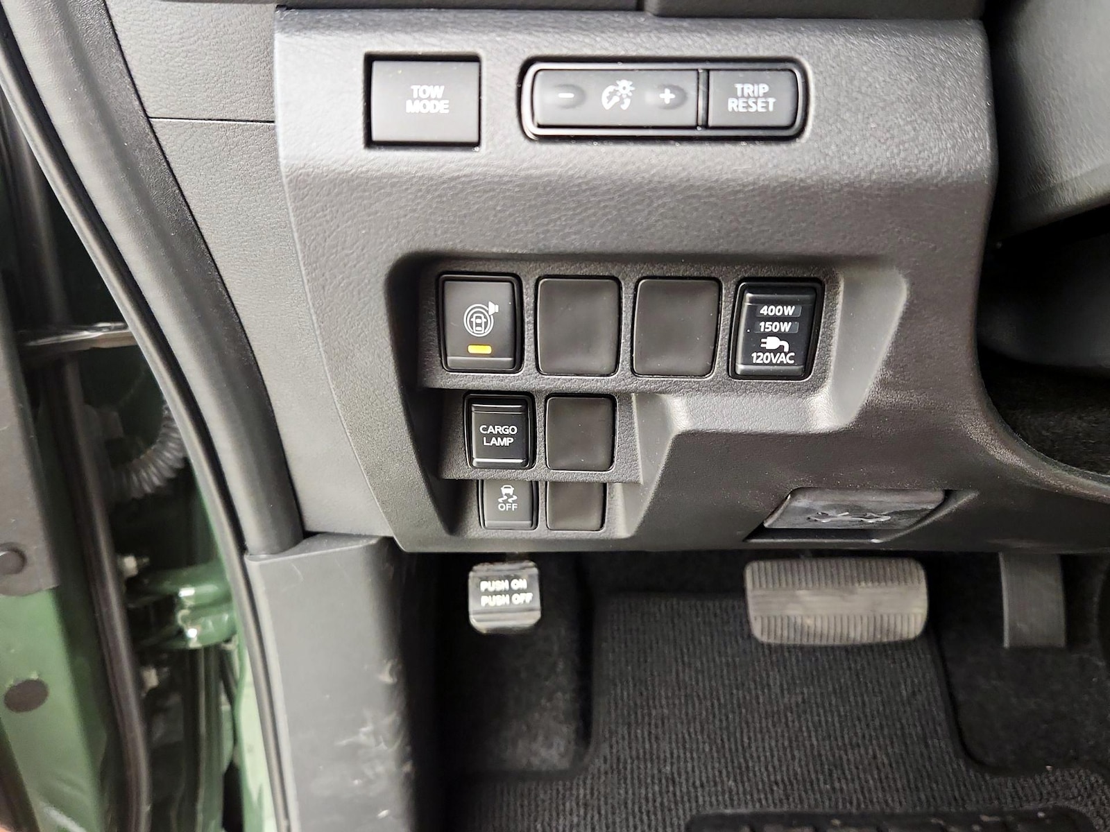 2025 Nissan Frontier SV - Photo 14