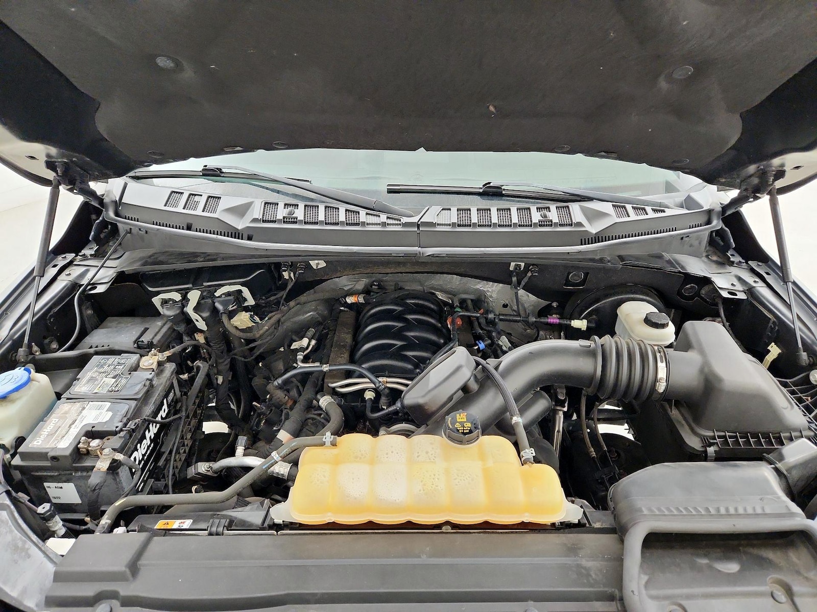2018 Ford F-150 XLT - Photo 23