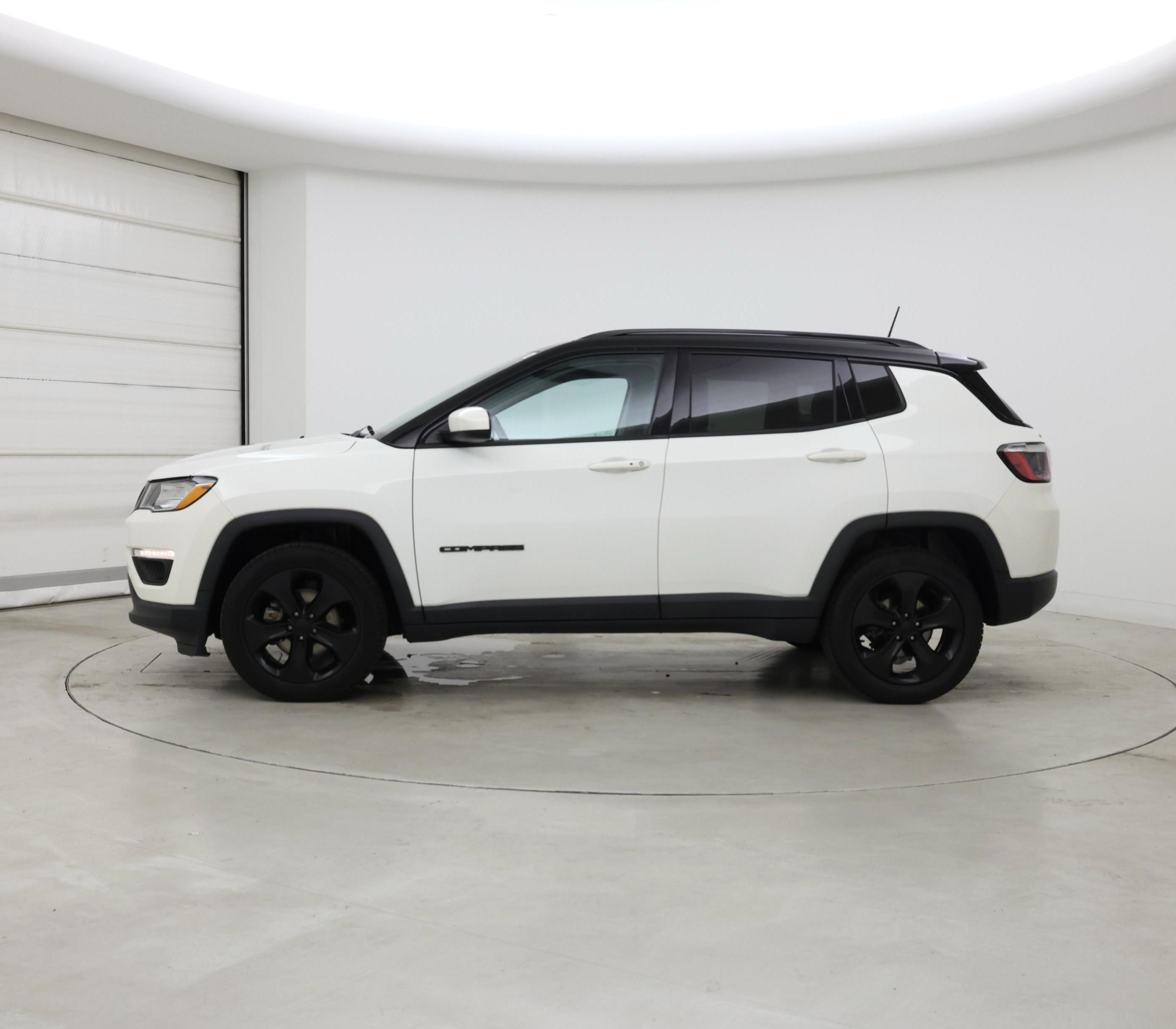 Thumbnail: 2021 Jeep Compass - 3