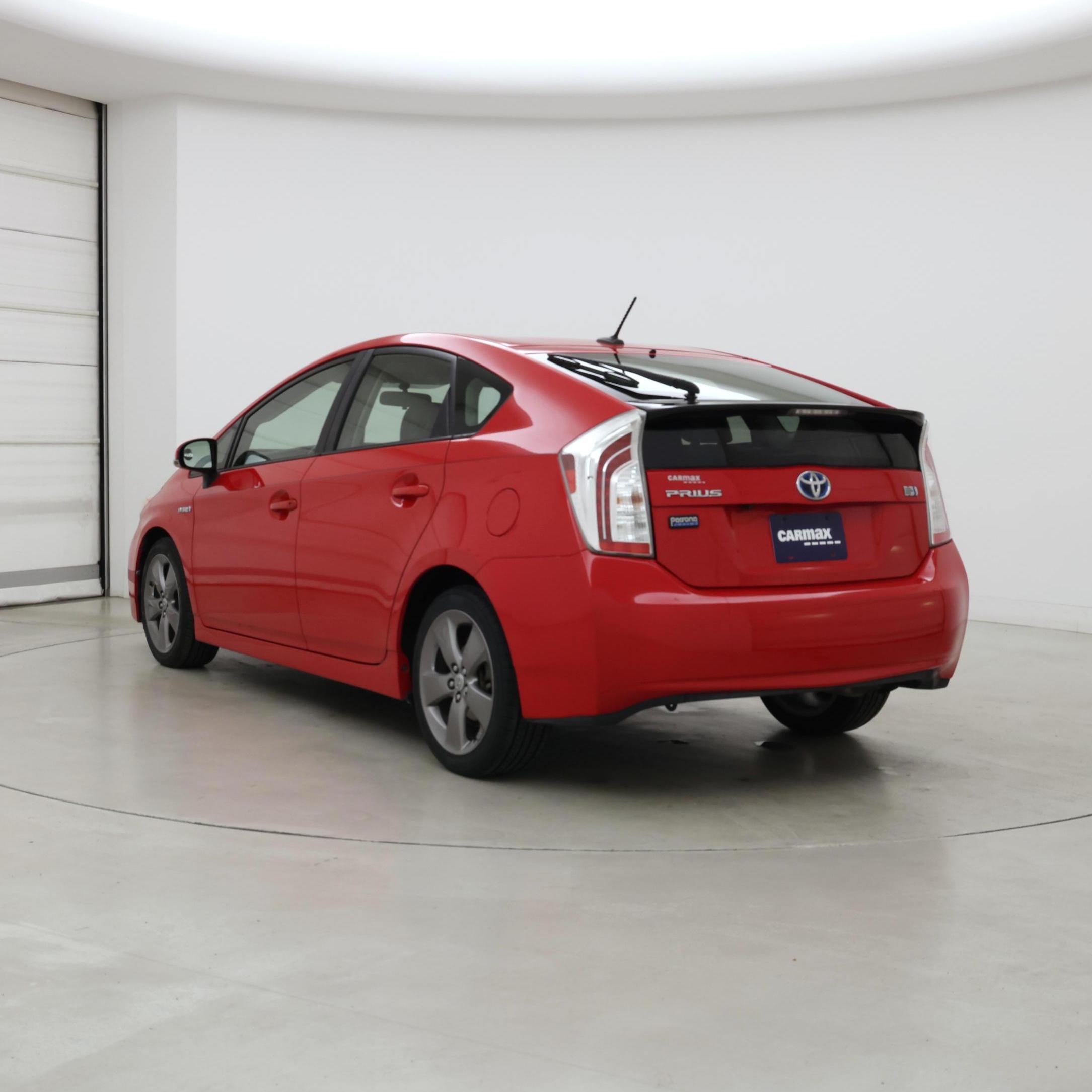 Thumbnail: 2015 Toyota Prius - 2