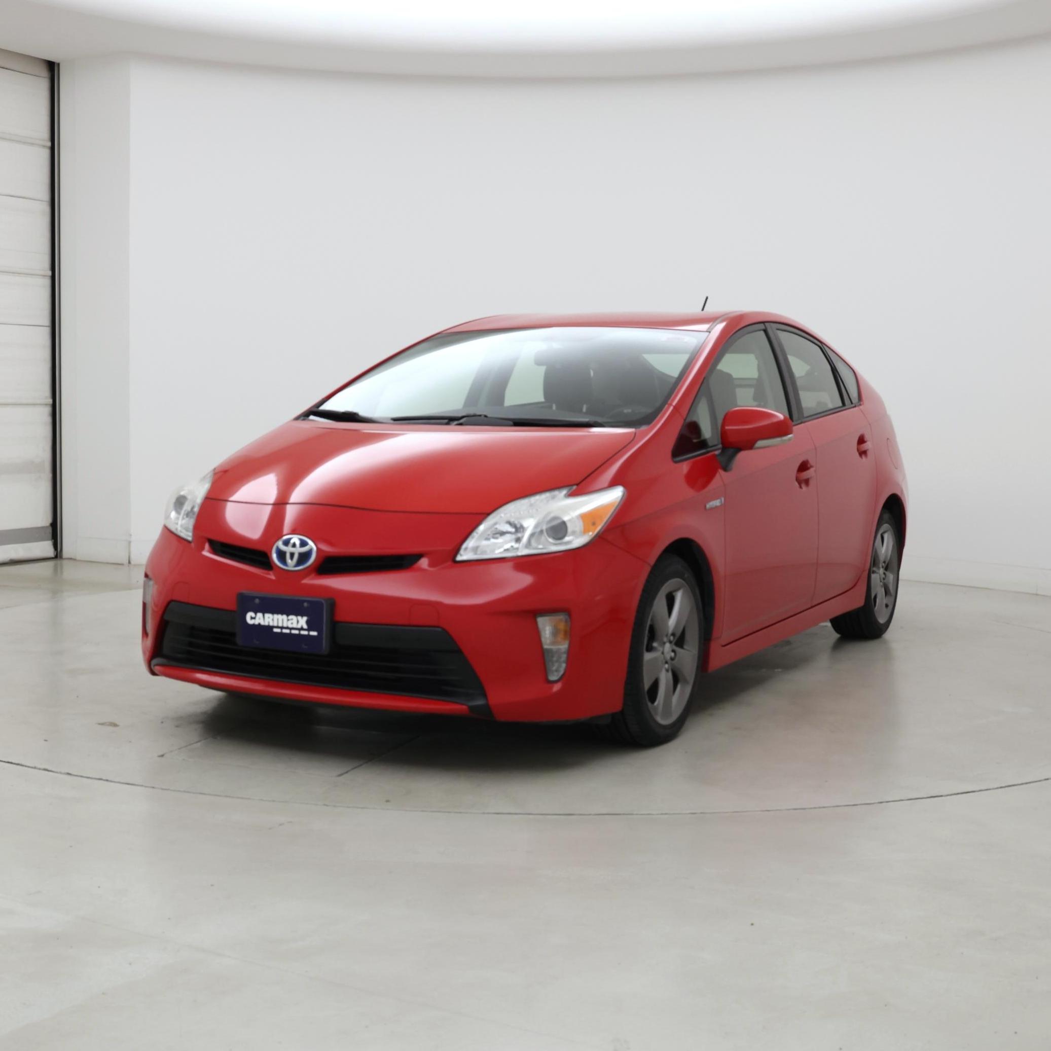 Thumbnail: 2015 Toyota Prius - 4