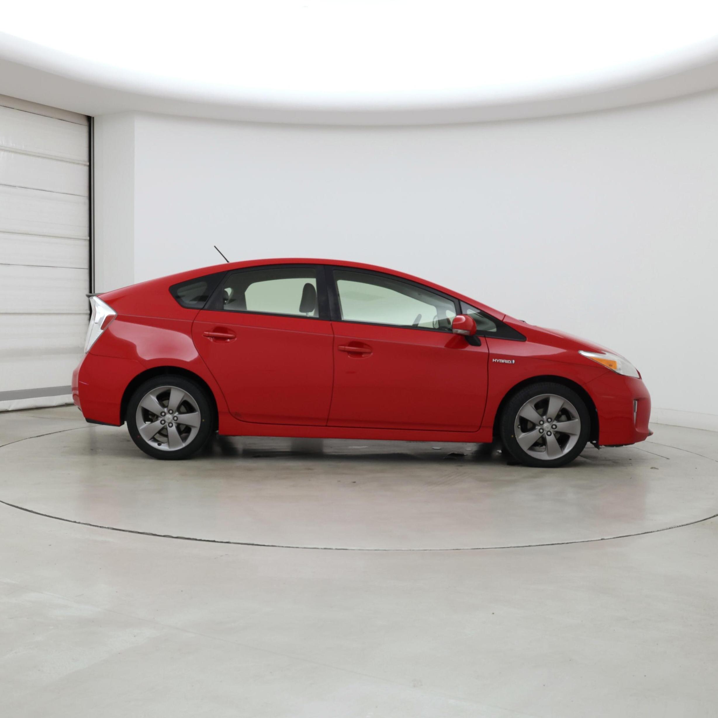 Thumbnail: 2015 Toyota Prius - 7