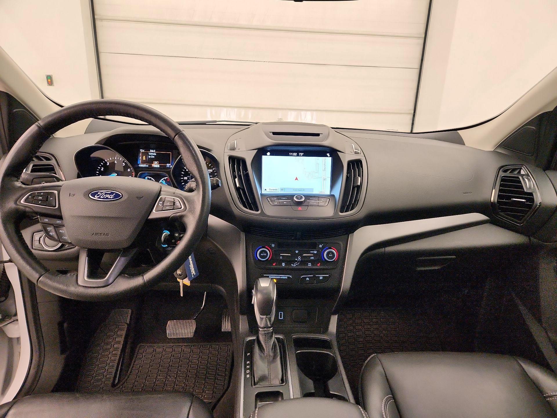 Thumbnail: 2018 Ford Escape - 9