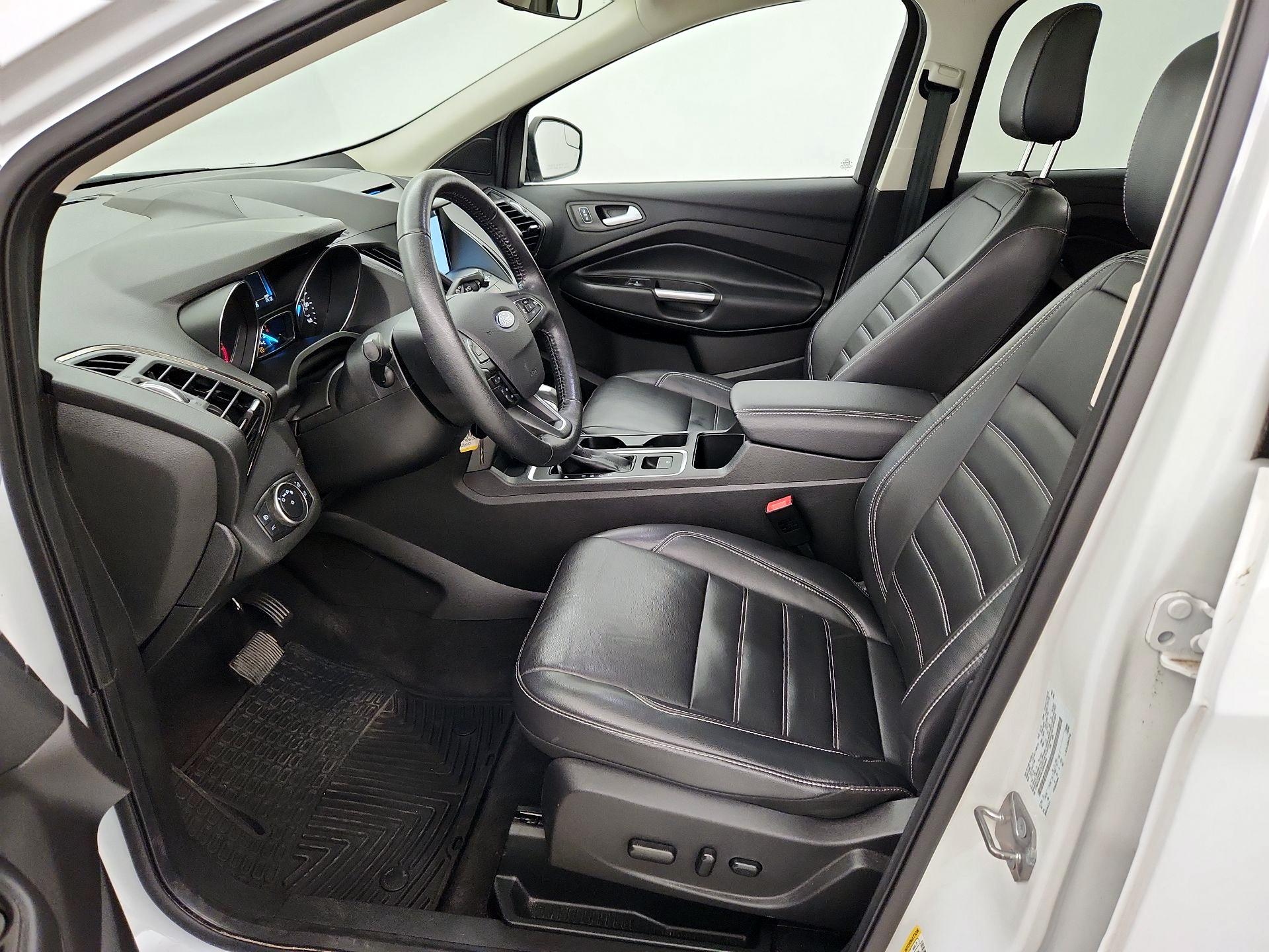 Thumbnail: 2018 Ford Escape - 11