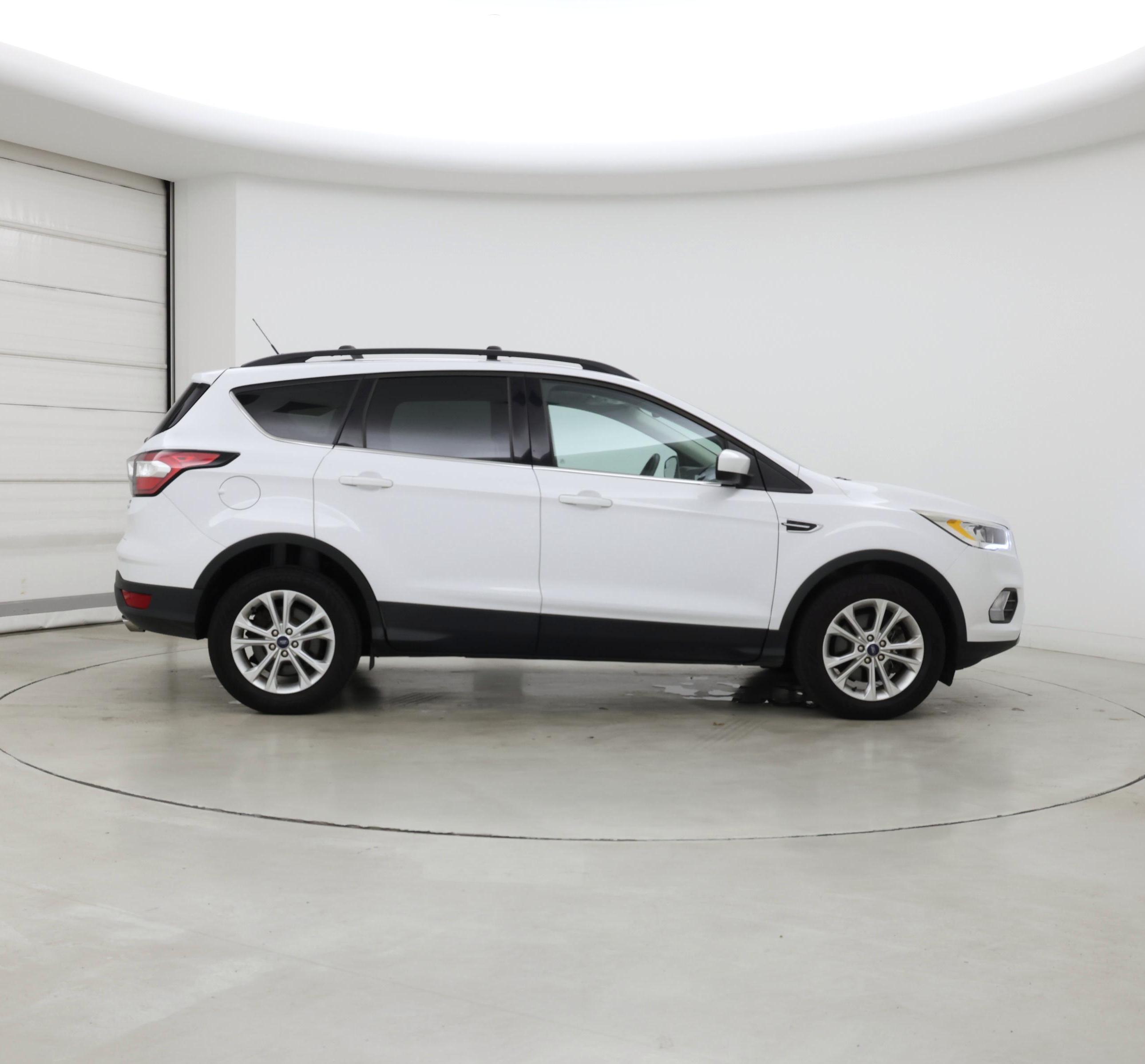 Thumbnail: 2018 Ford Escape - 7