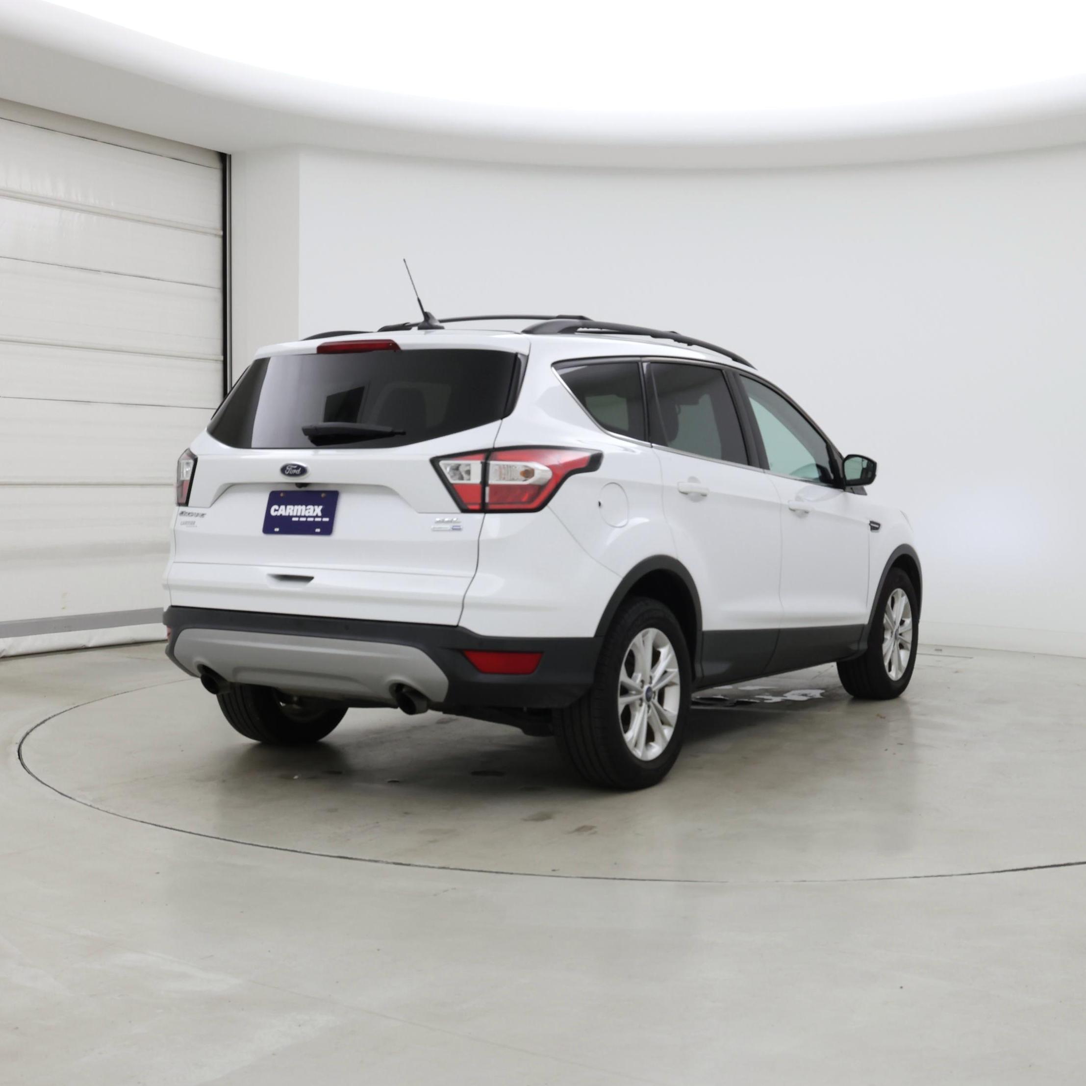 Thumbnail: 2018 Ford Escape - 8