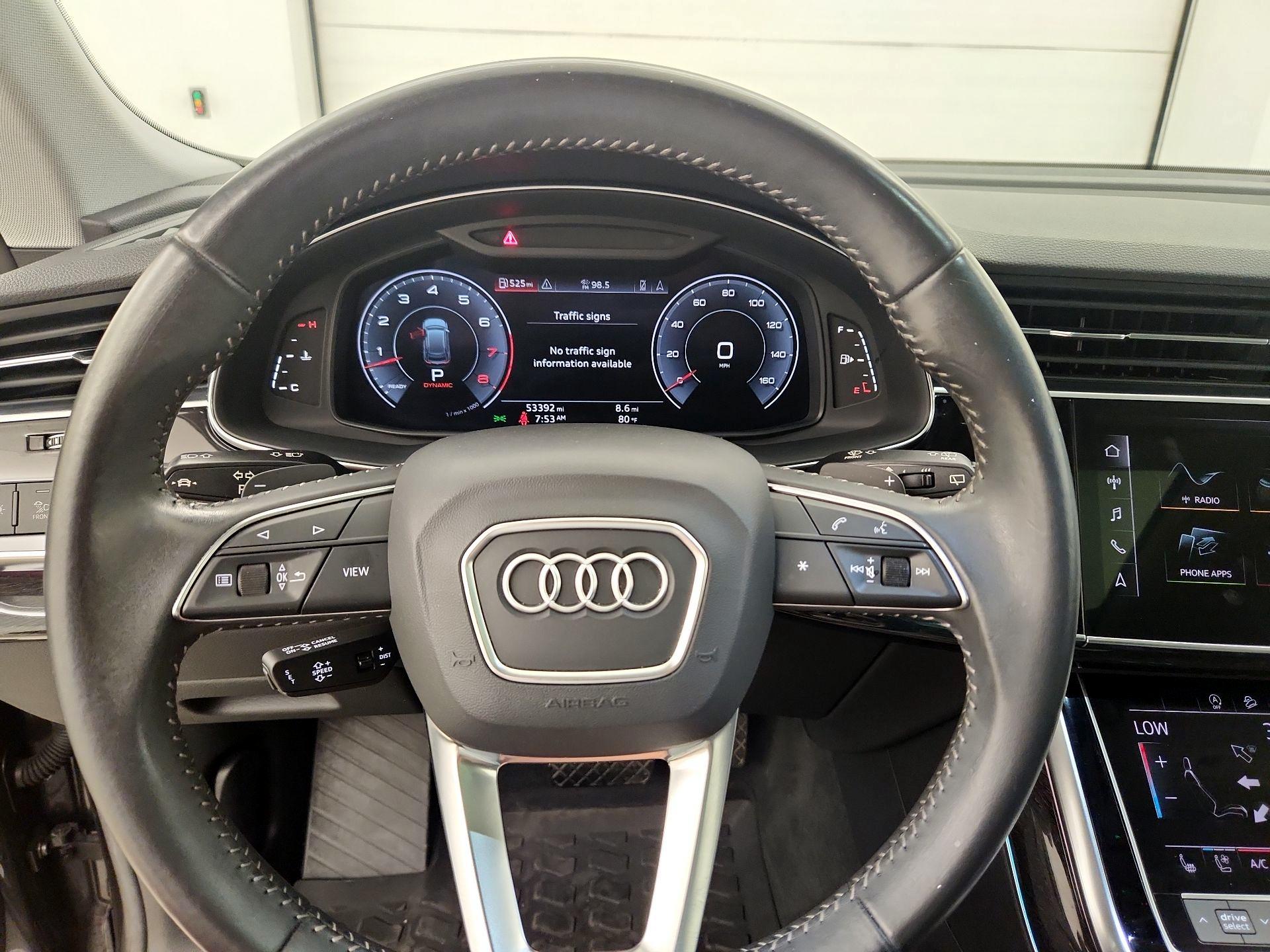 Thumbnail: 2020 Audi Q8 - 10