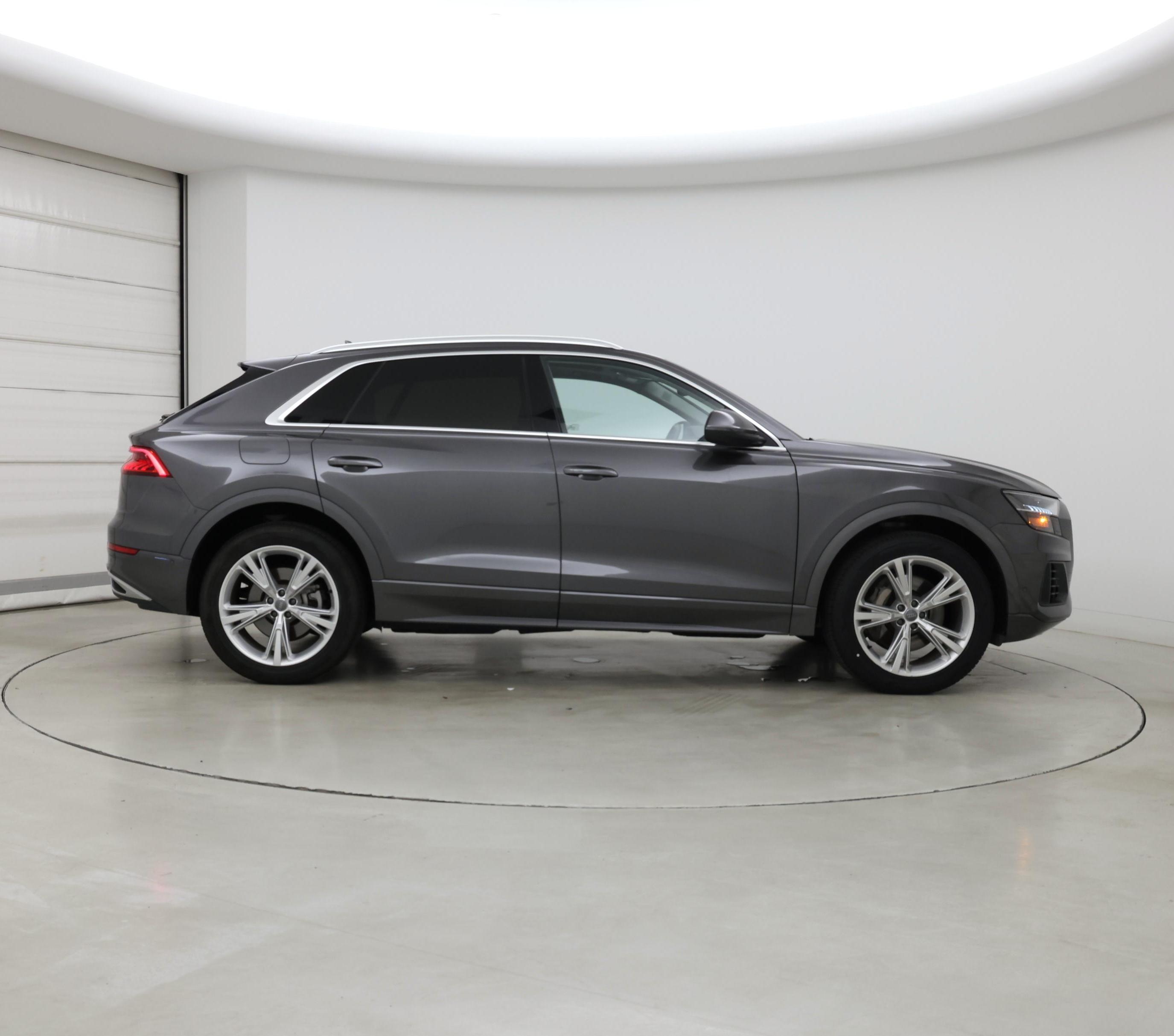 Thumbnail: 2020 Audi Q8 - 7
