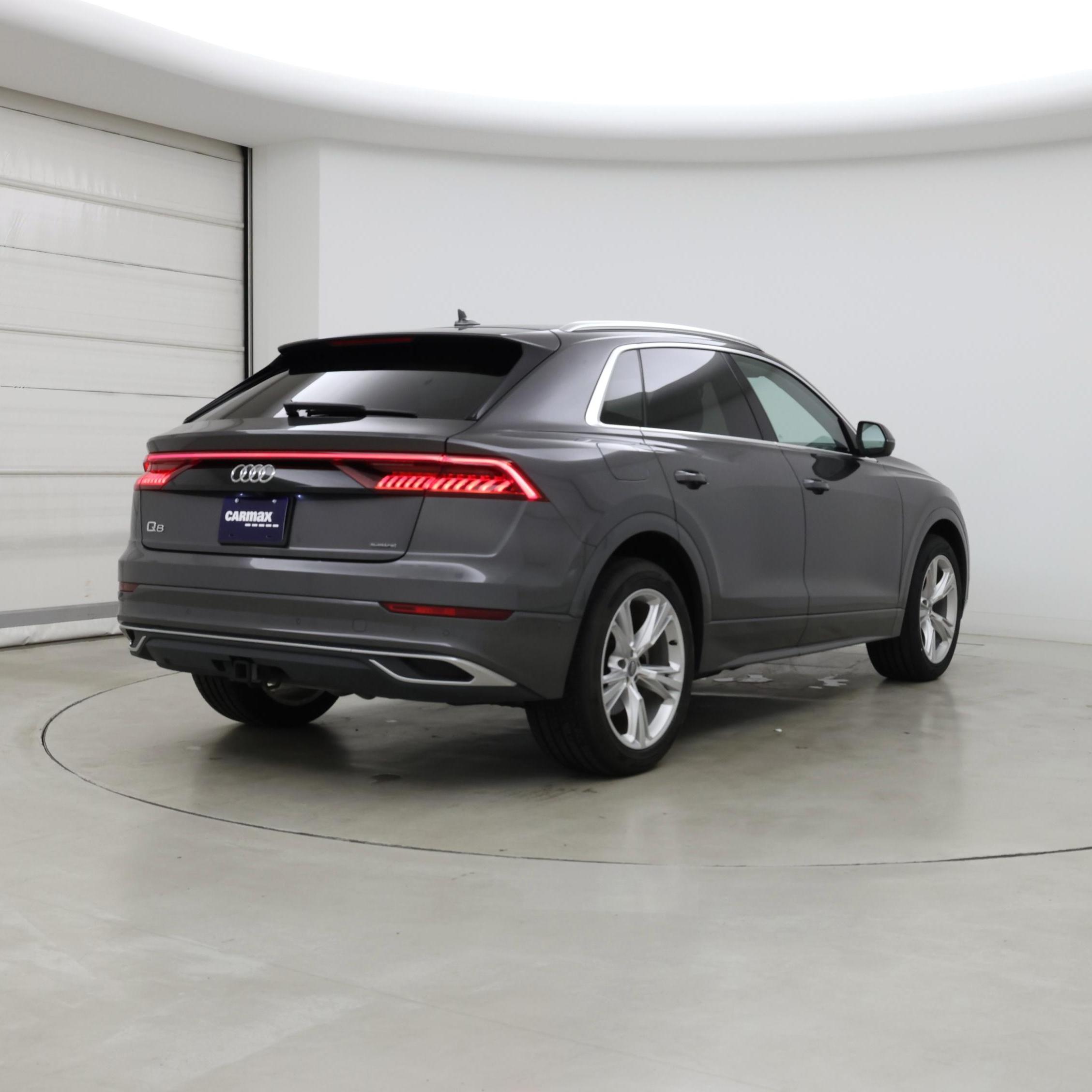 Thumbnail: 2020 Audi Q8 - 8