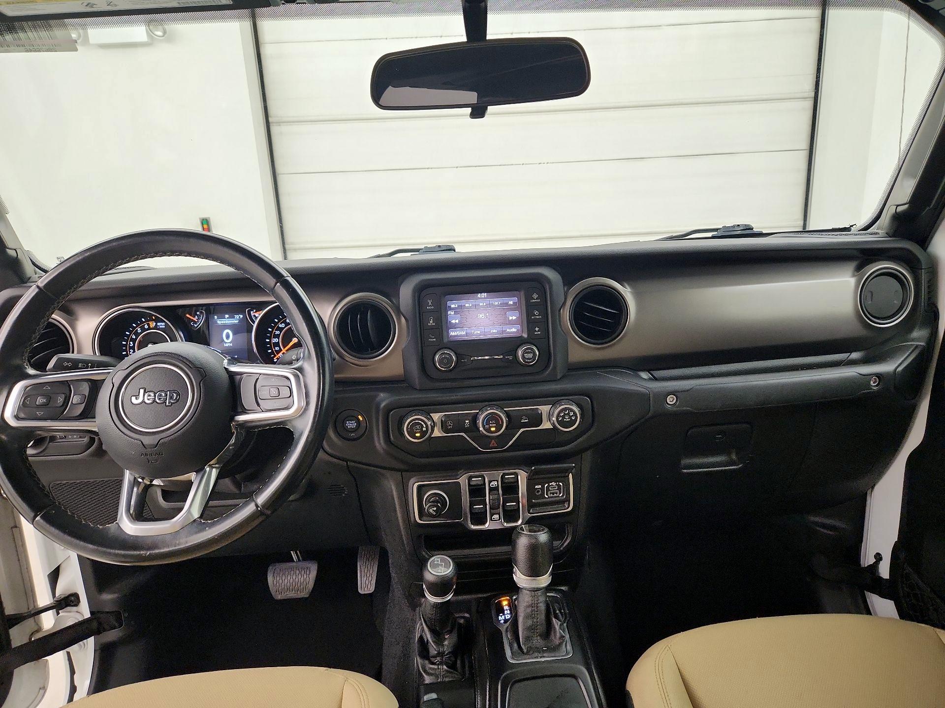 Thumbnail: 2020 Jeep Gladiator - 9