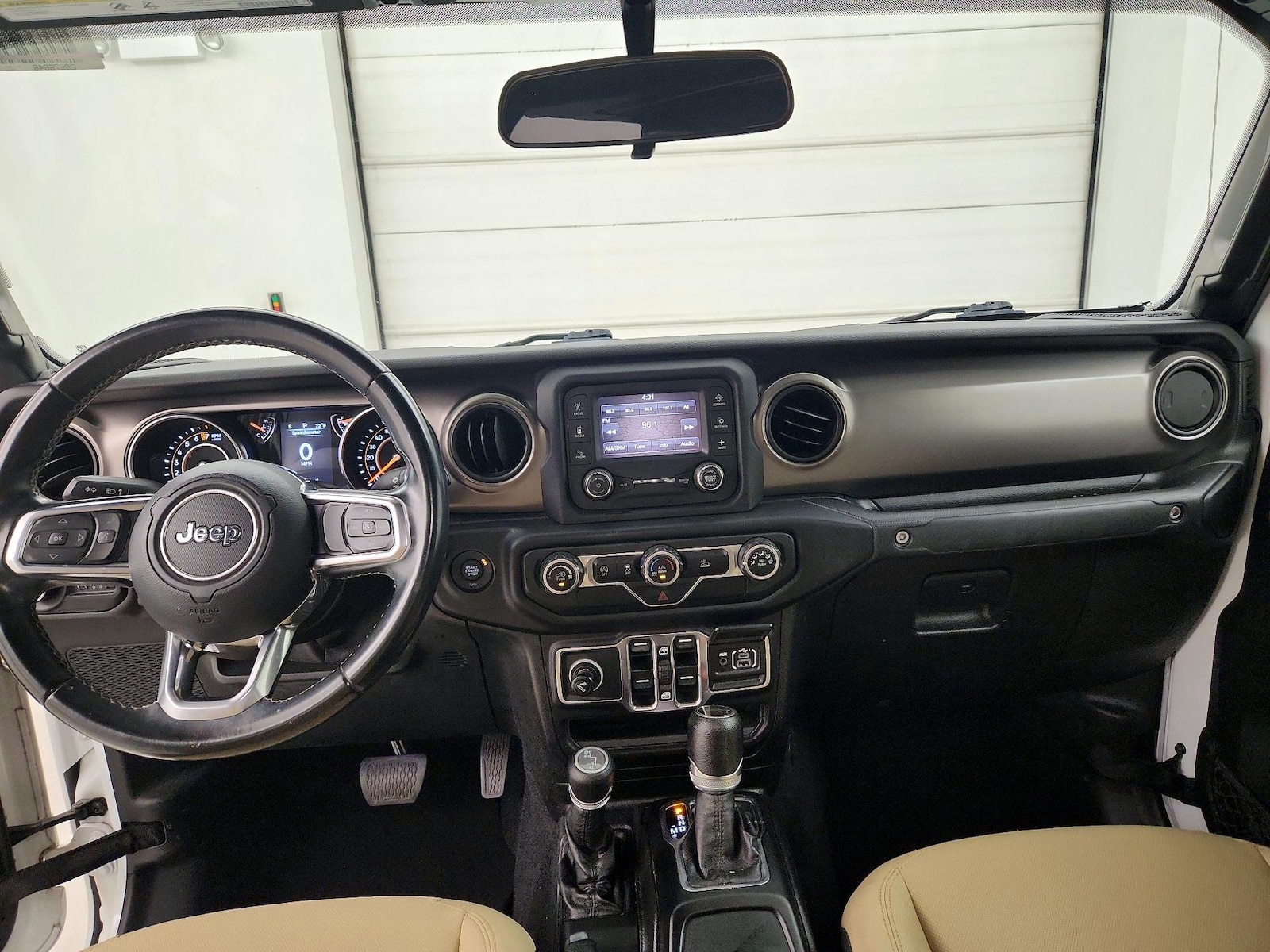 Photo 10