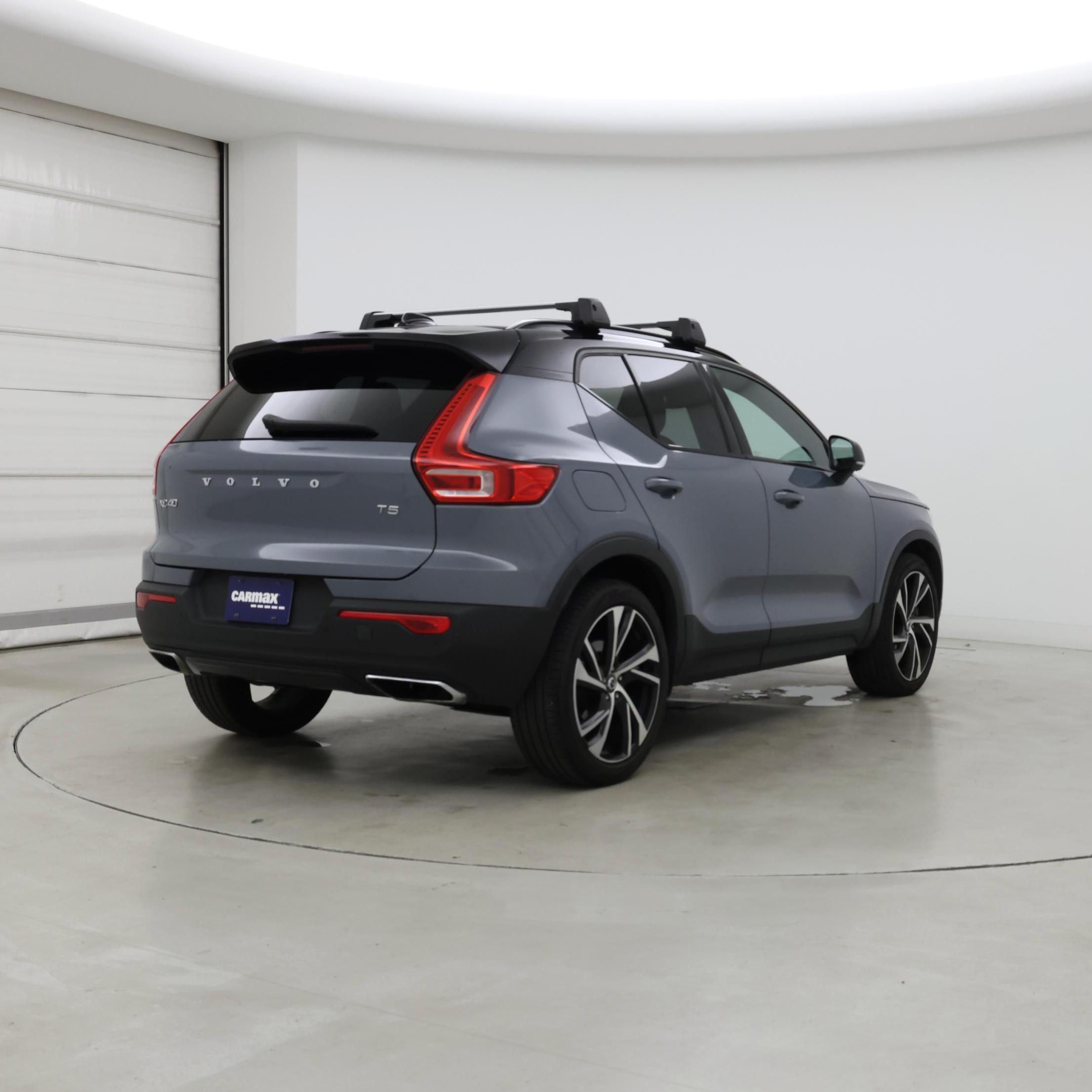 Thumbnail: 2020 Volvo XC40 - 8