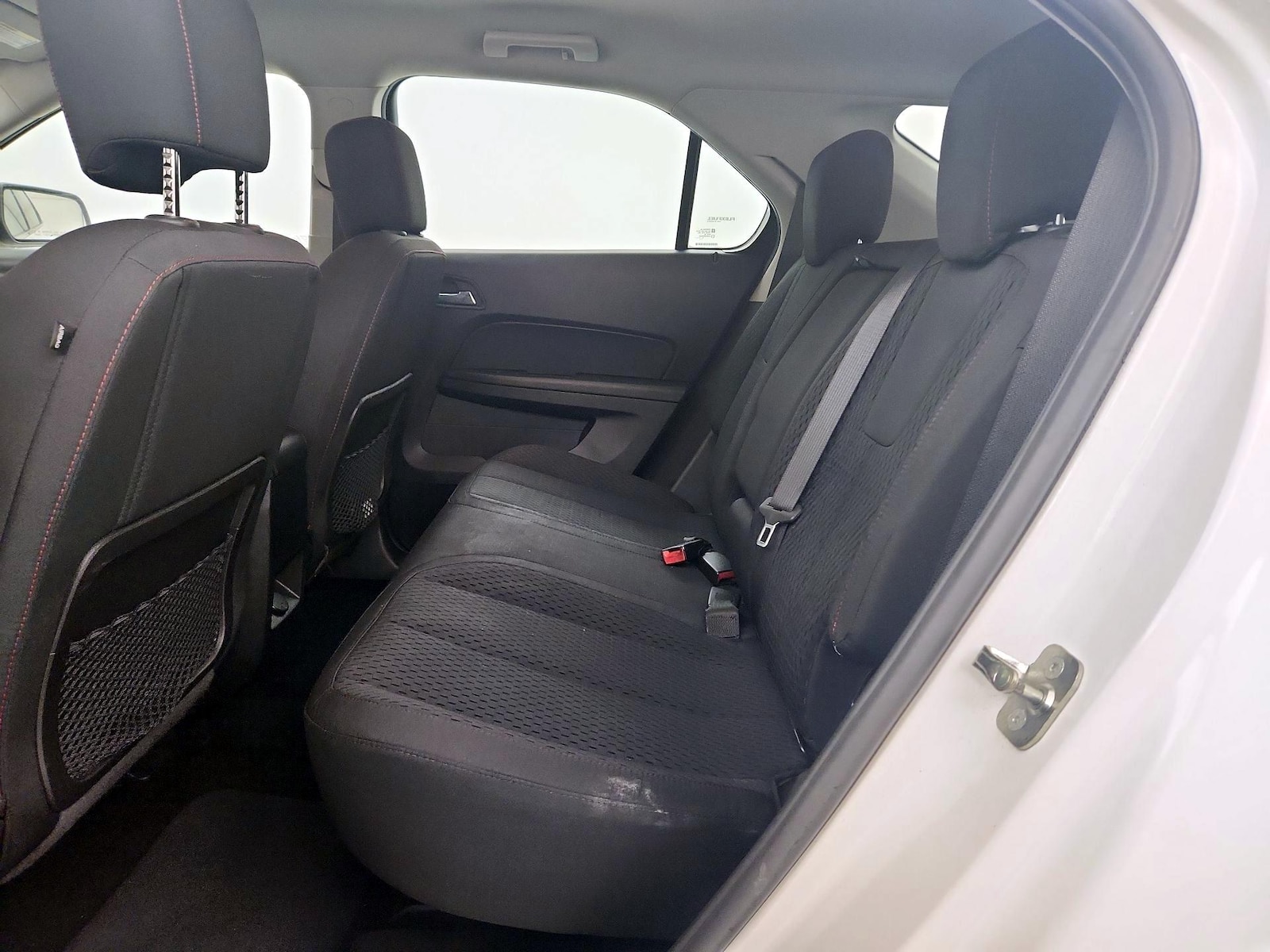 2015 Chevrolet Equinox LS - Photo 18
