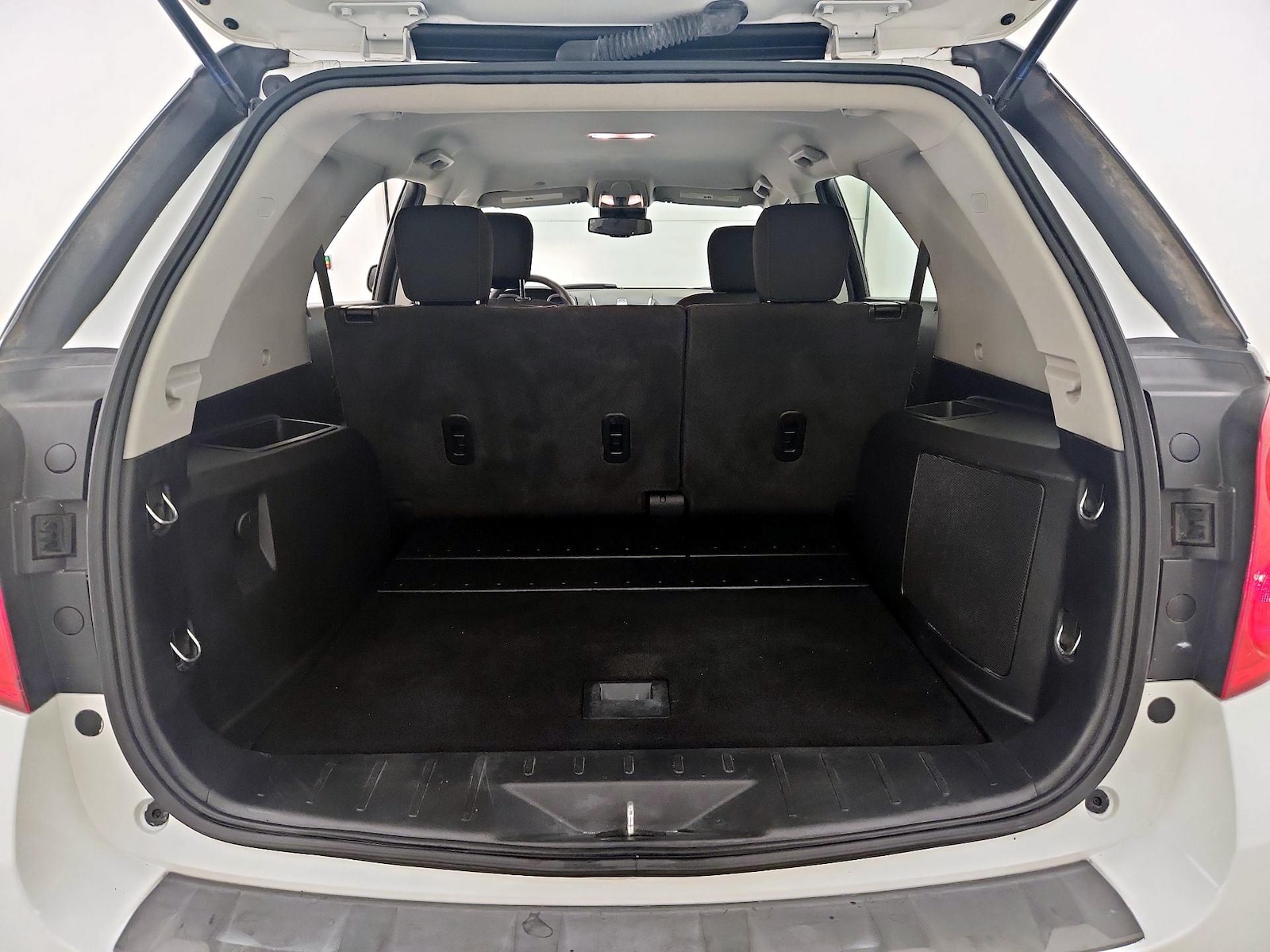 2015 Chevrolet Equinox LS - Photo 19
