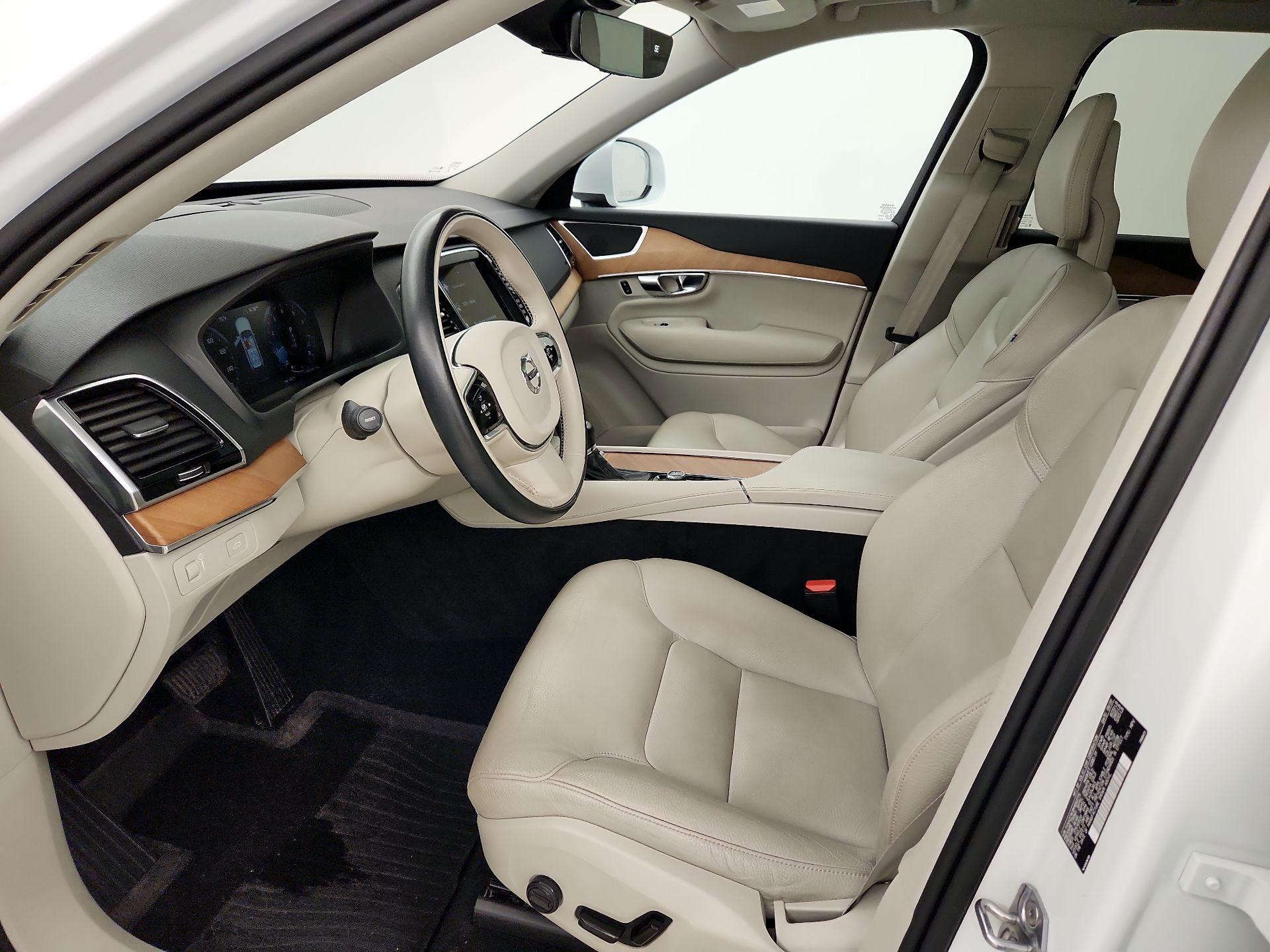 Thumbnail: 2021 Volvo XC90 - 11