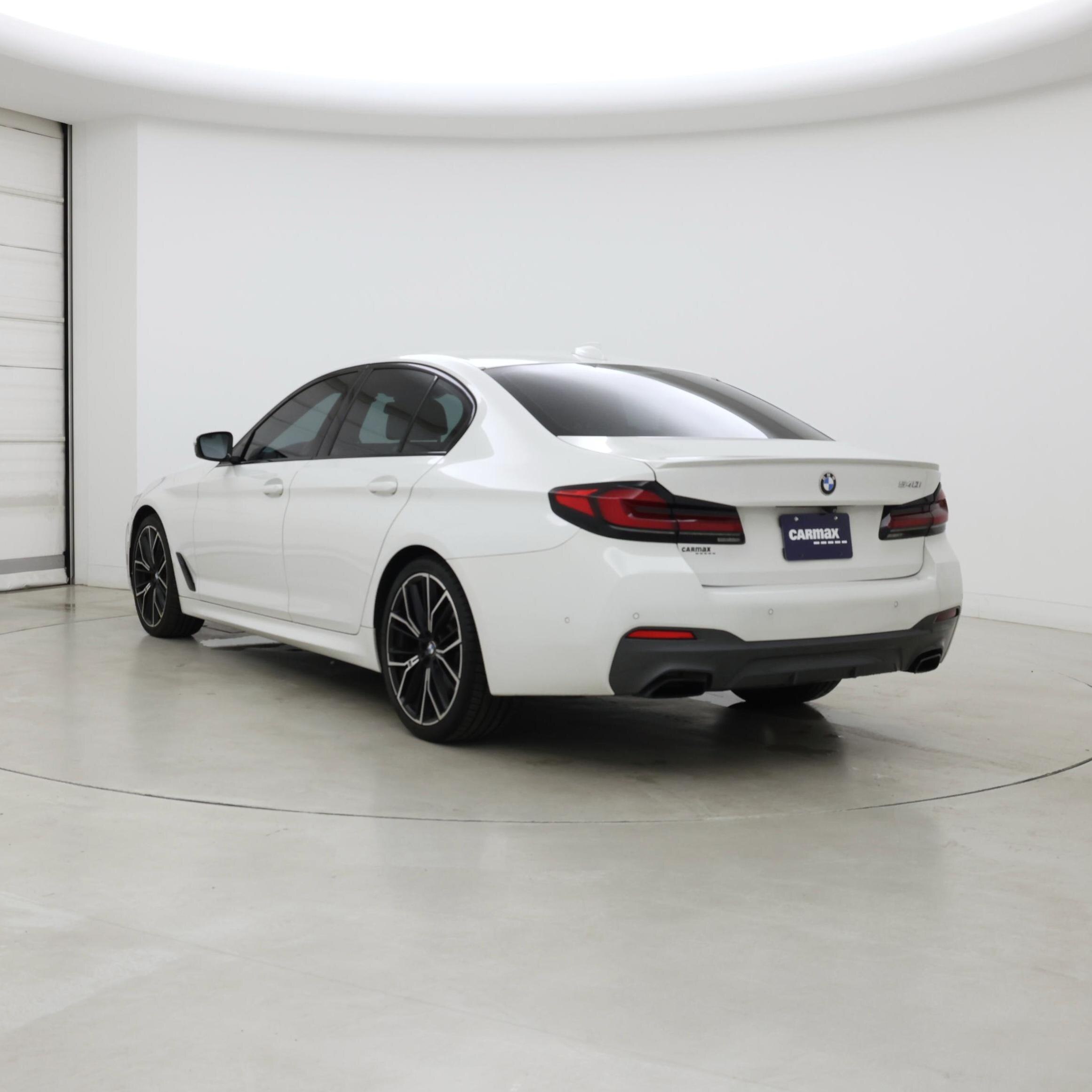 Thumbnail: 2021 BMW 5 Series - 2