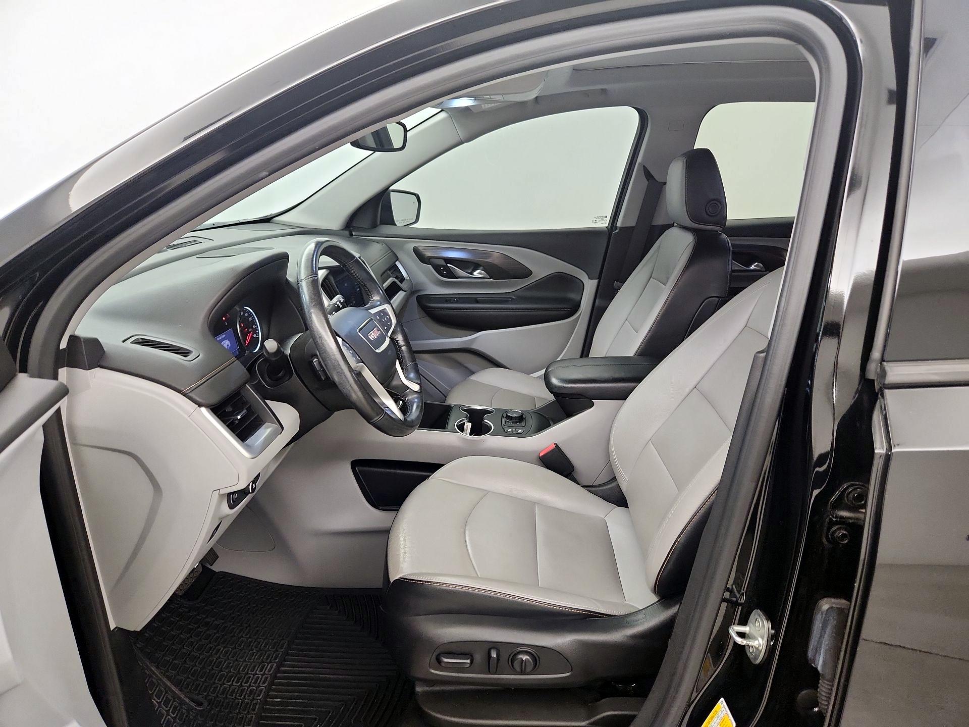 Thumbnail: 2020 GMC Terrain - 11