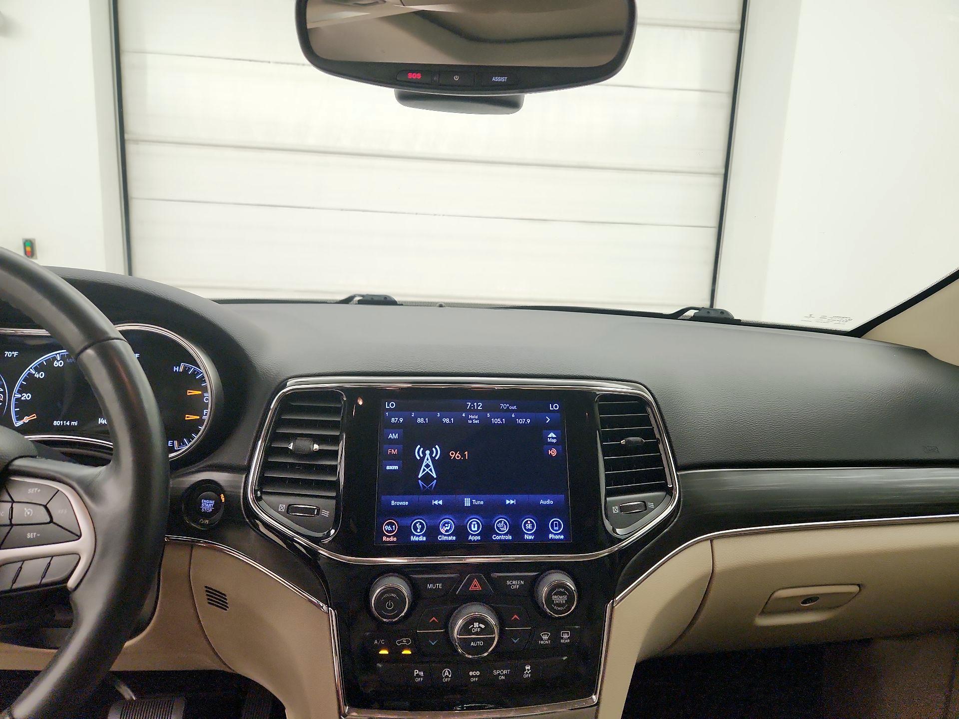 Thumbnail: 2019 Jeep Grand Cherokee - 9
