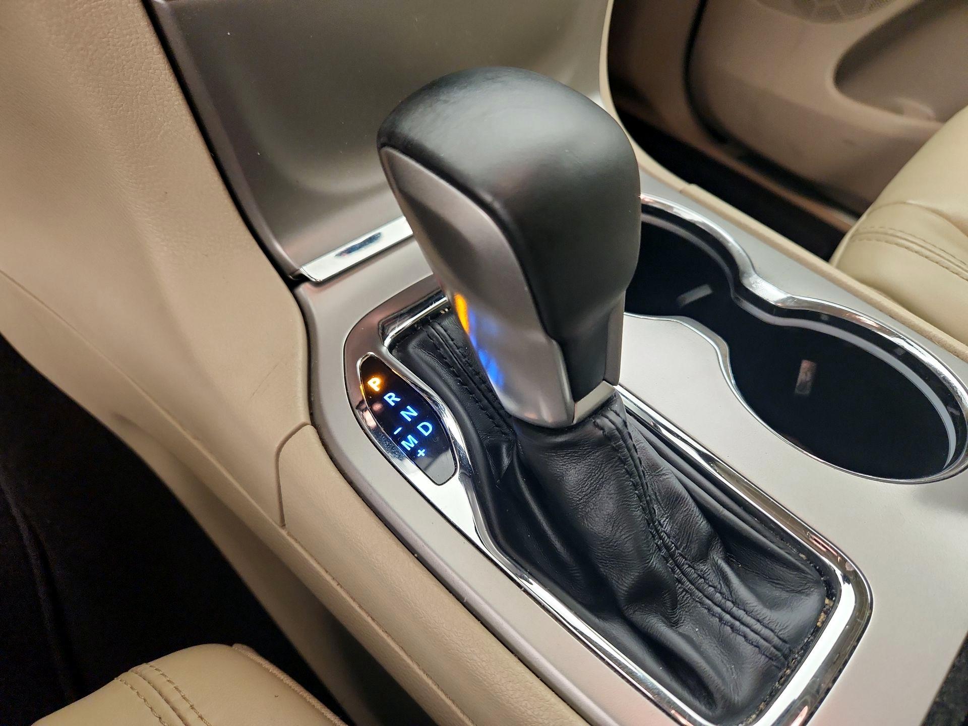 Thumbnail: 2019 Jeep Grand Cherokee - 18