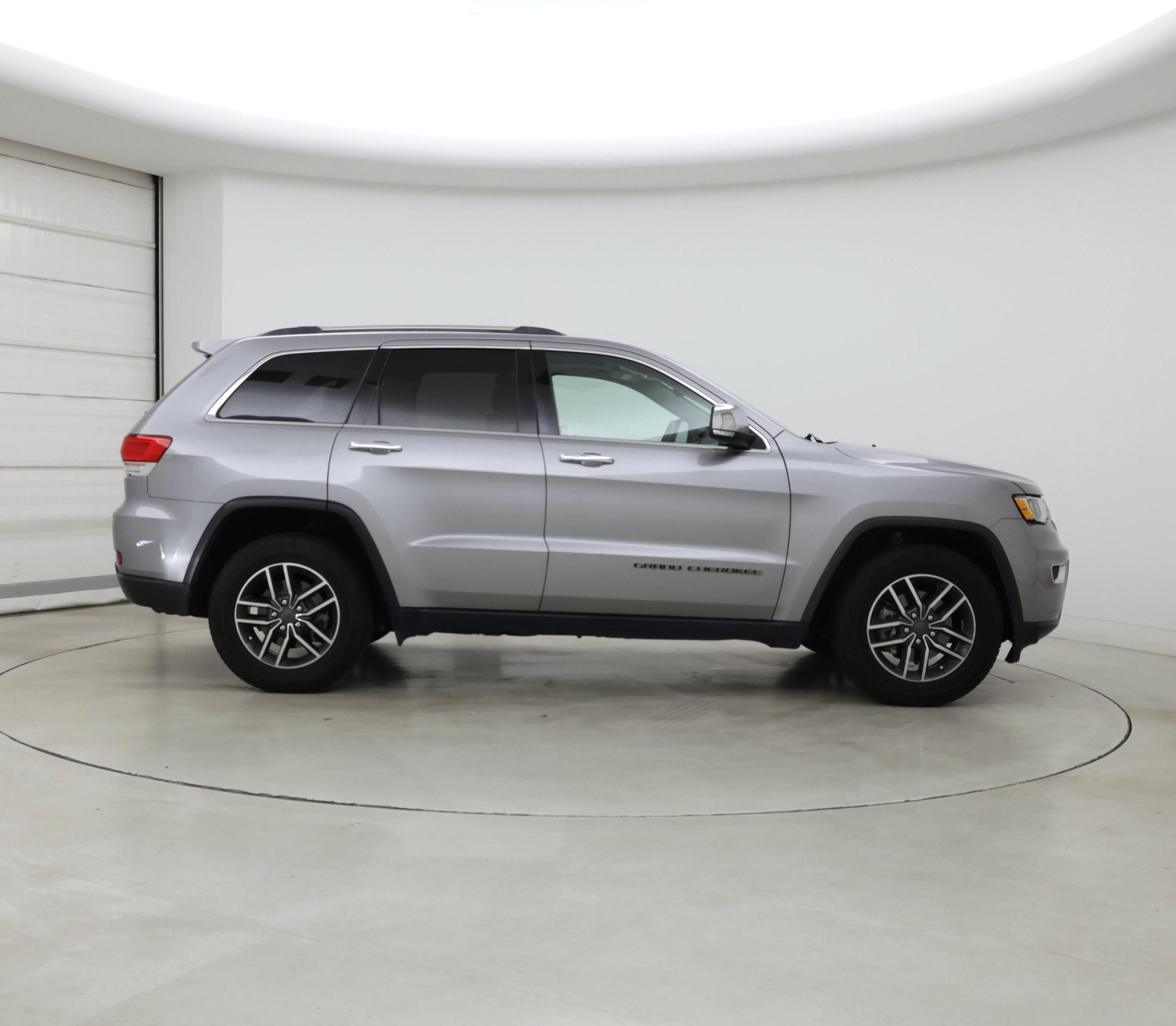Thumbnail: 2019 Jeep Grand Cherokee - 7