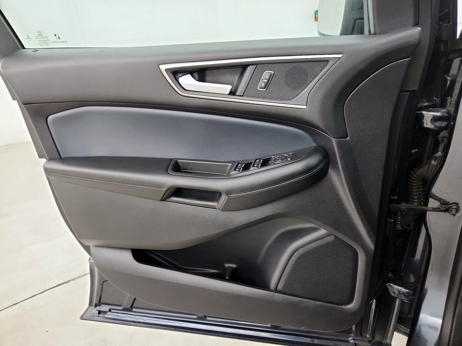 2022 Ford Edge SEL - Photo 13