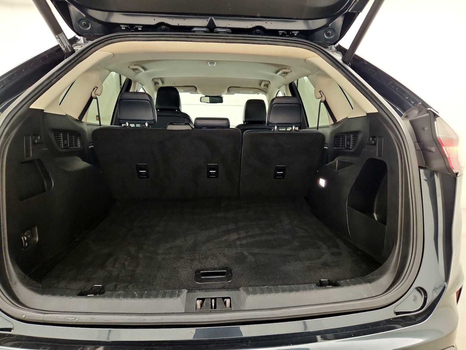 2022 Ford Edge SEL - Photo 22
