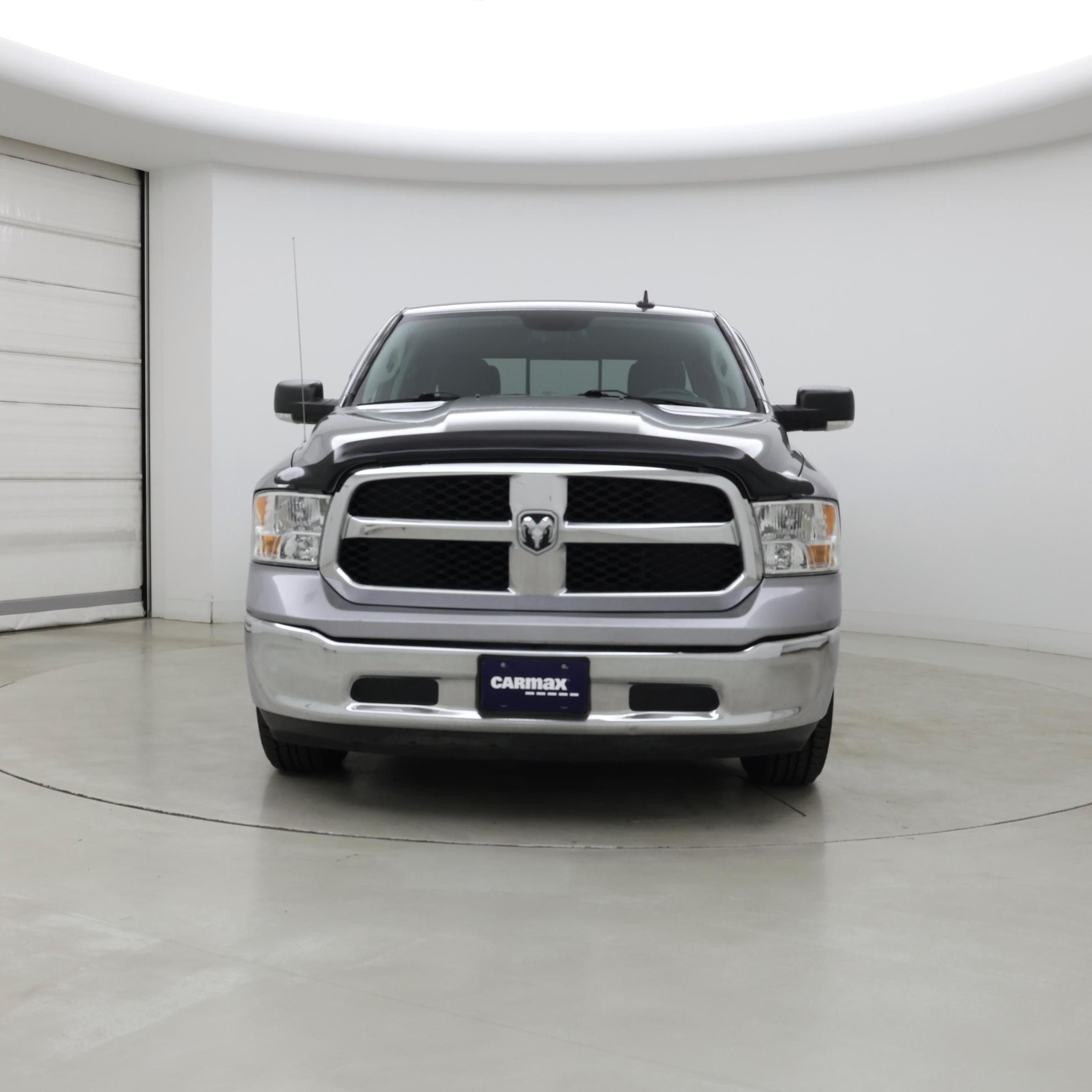 Thumbnail: 2020 RAM 1500 Classic - 5