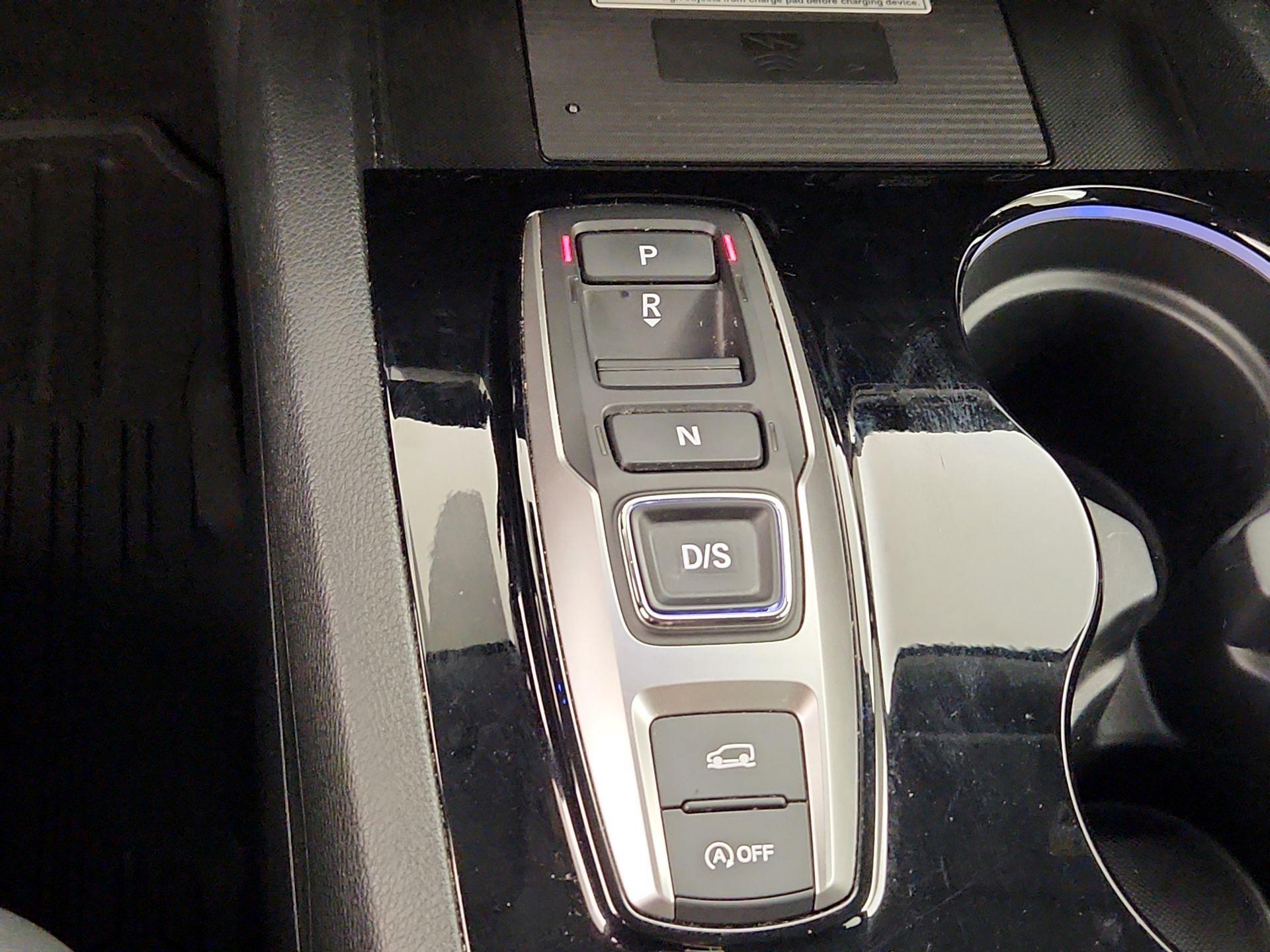 Thumbnail: 2022 Honda Pilot - 18