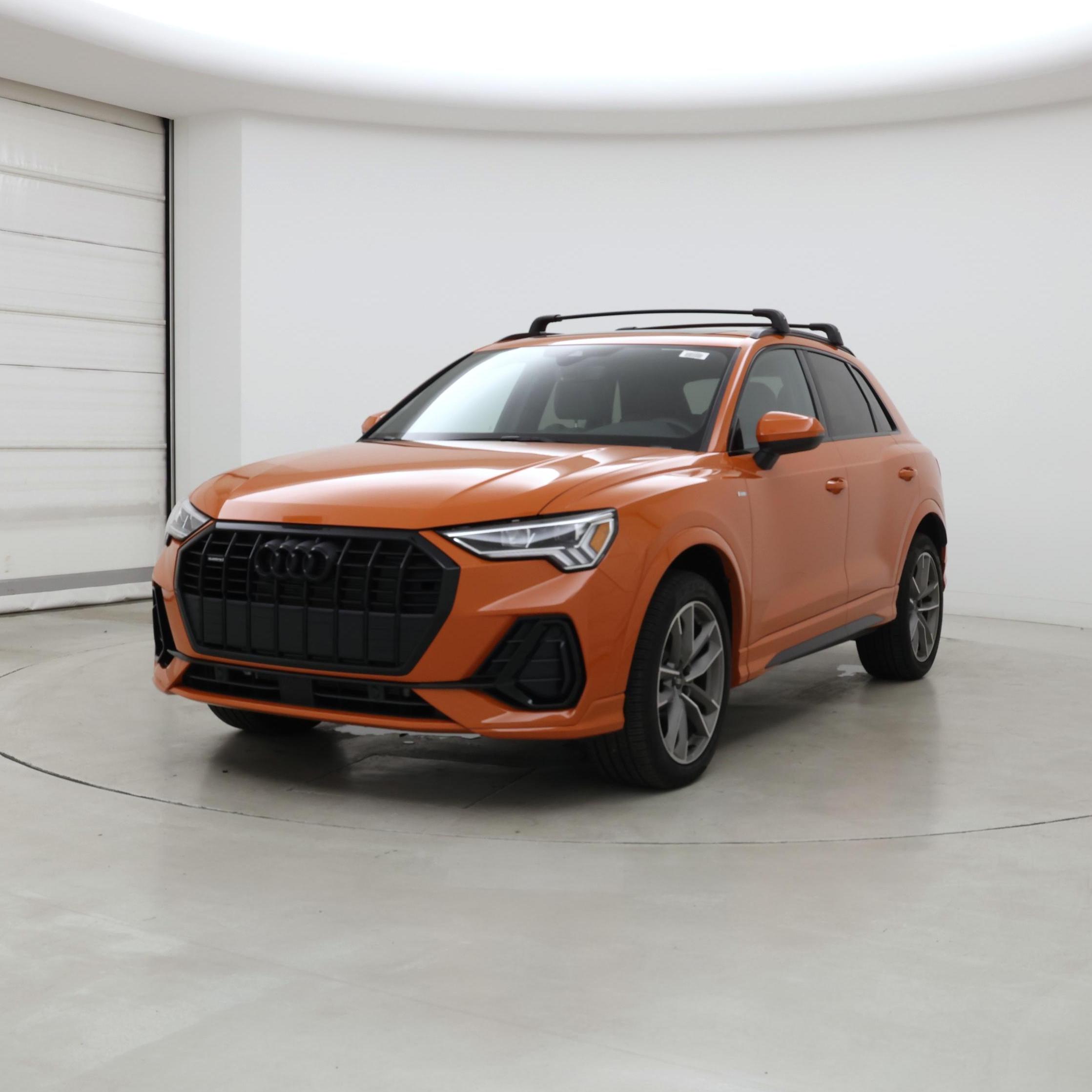 Thumbnail: 2025 Audi Q3 - 4