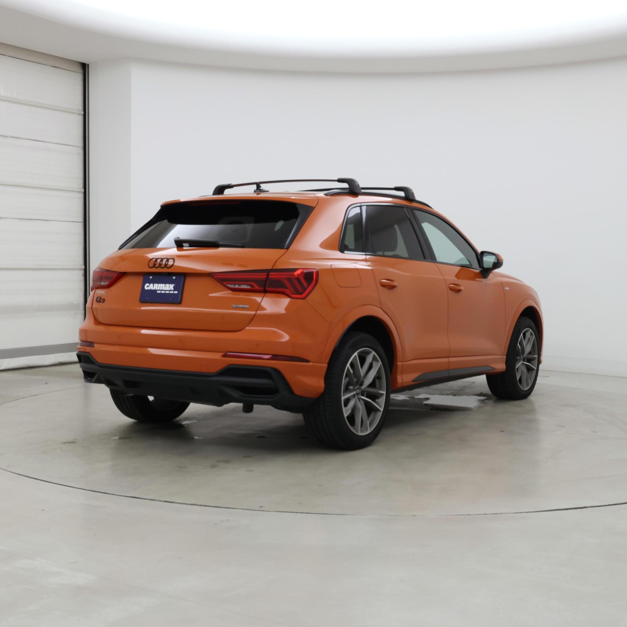 Thumbnail: 2025 Audi Q3 - 8
