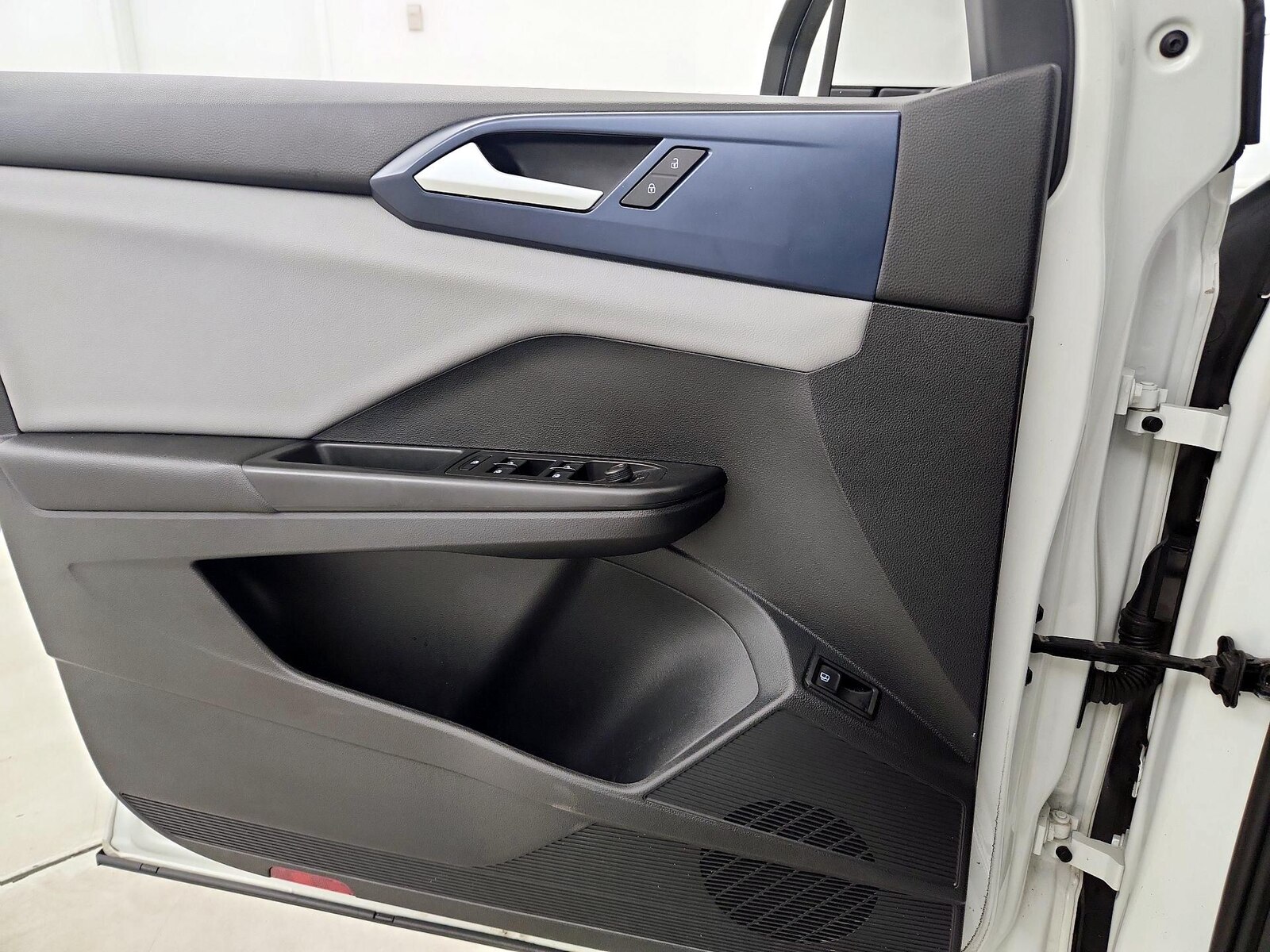 2022 Volkswagen Taos SE - Photo 13