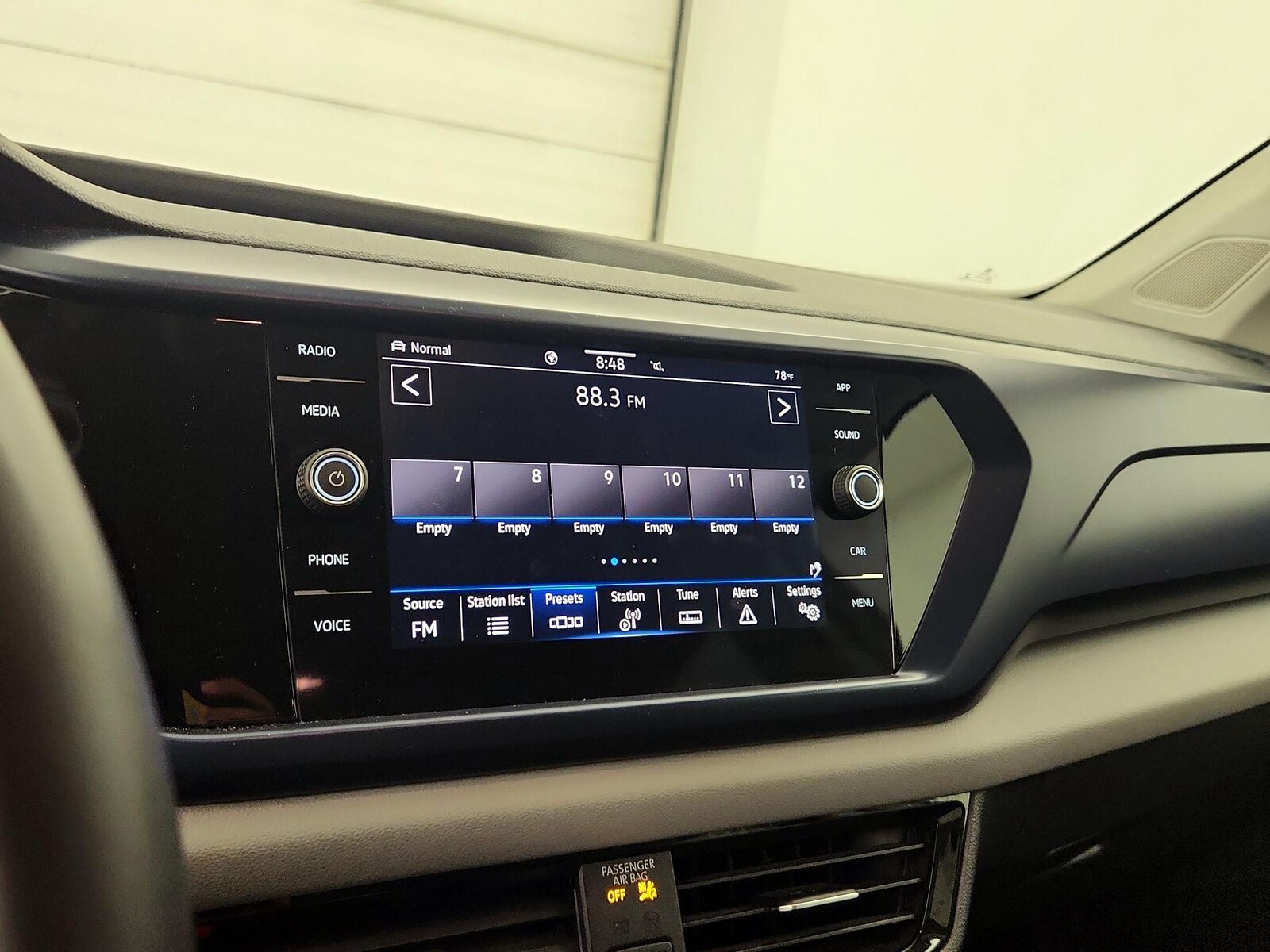 2022 Volkswagen Taos SE - Photo 16
