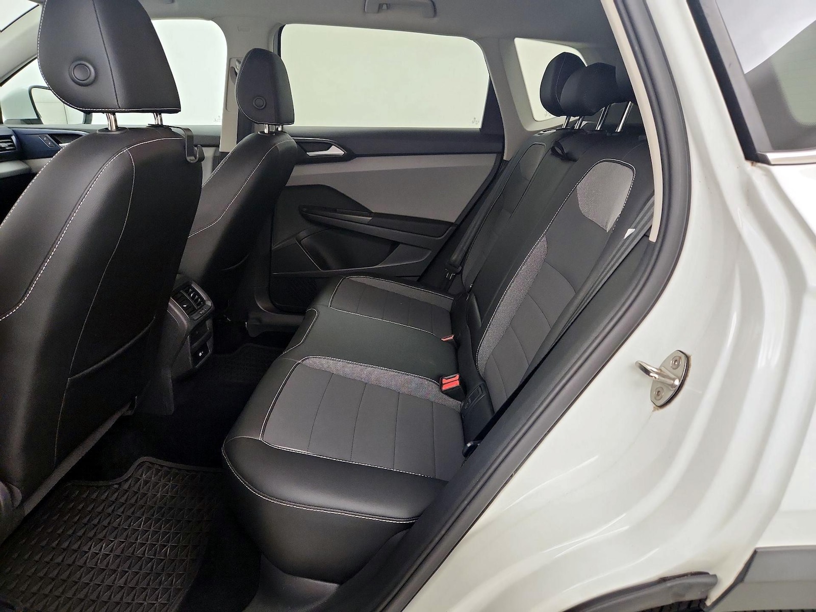 2022 Volkswagen Taos SE - Photo 20
