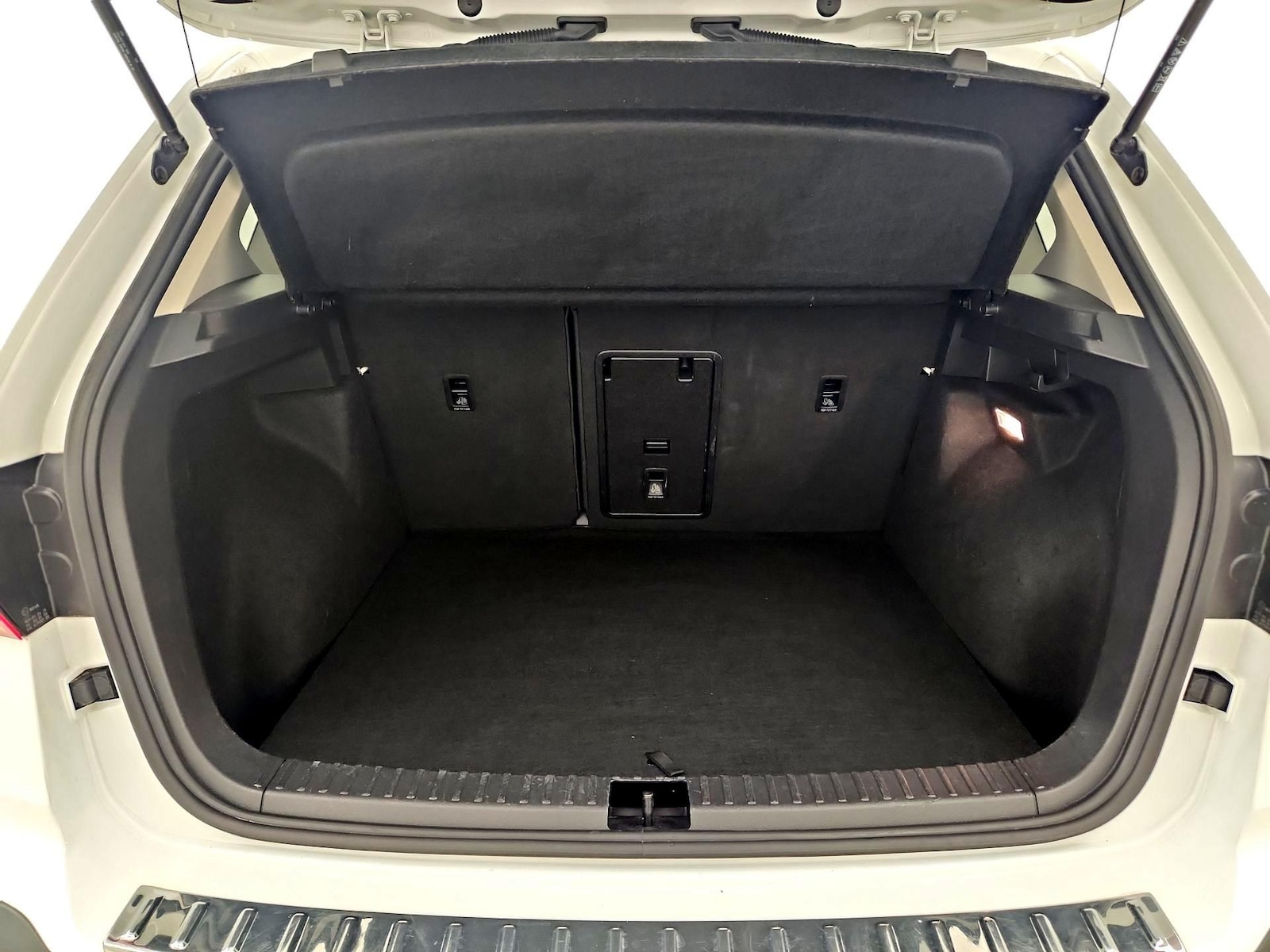 2022 Volkswagen Taos SE - Photo 21