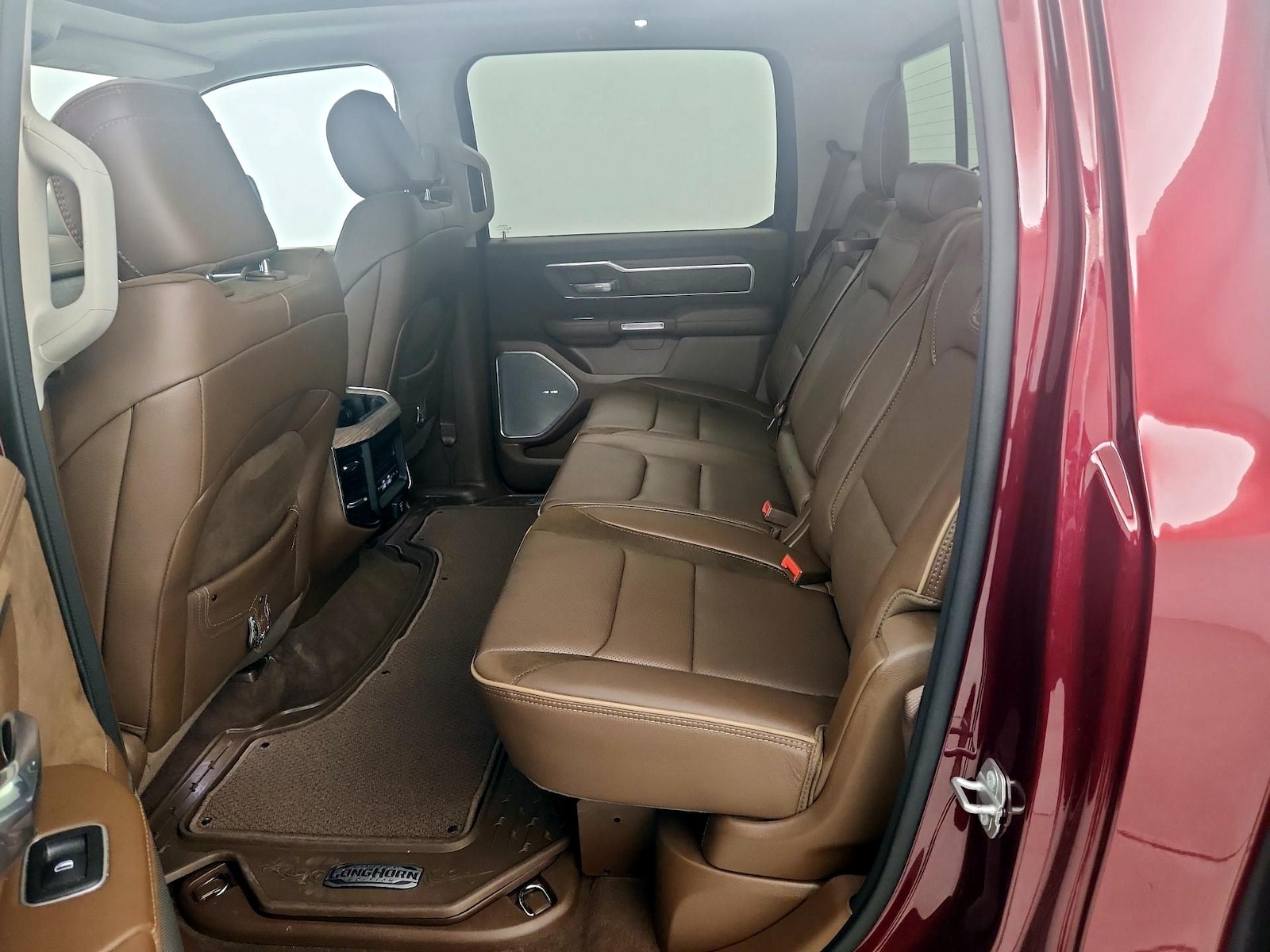 Rear A/C Seat(s)