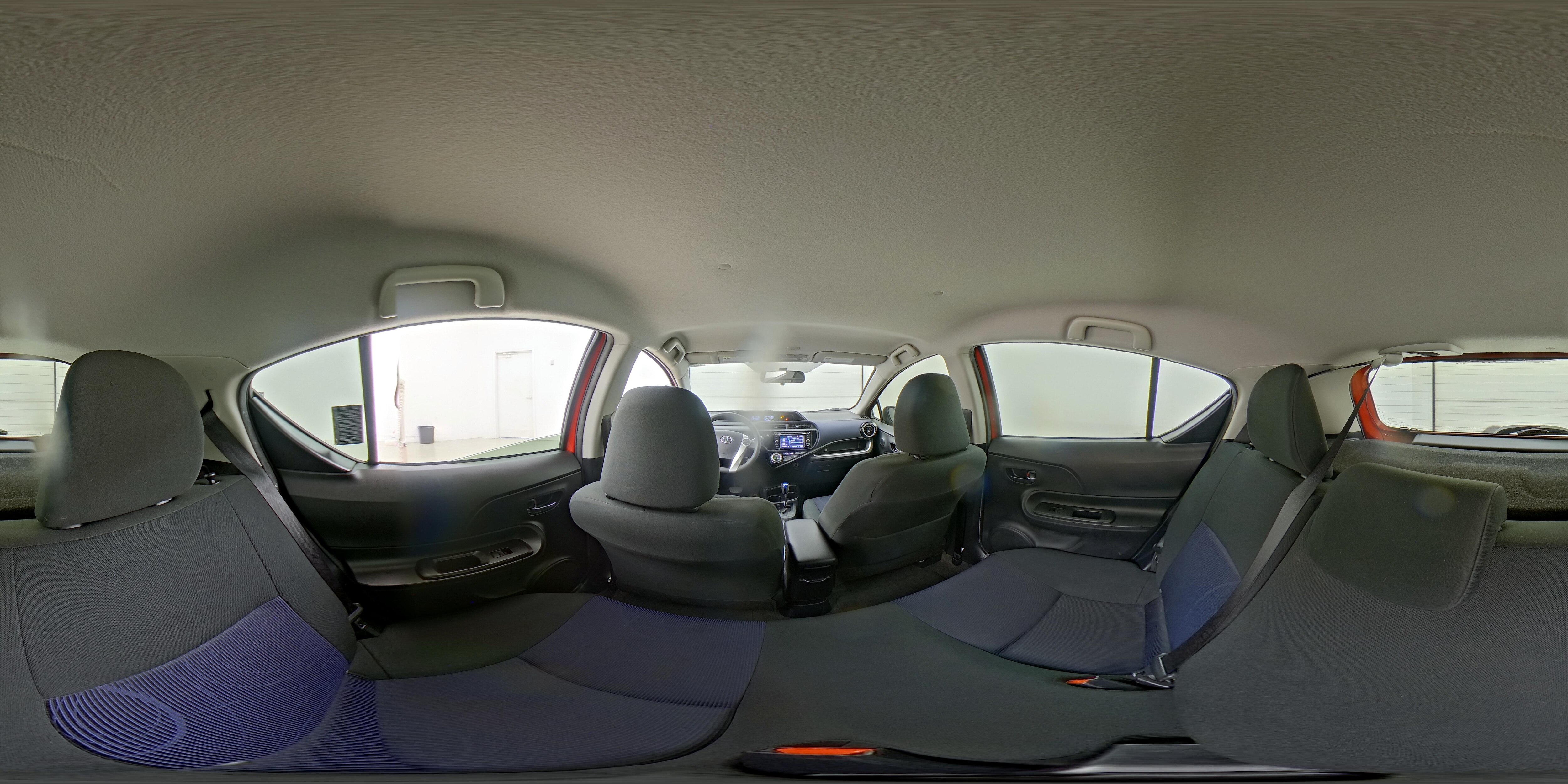 2015 Toyota Prius c Three - Photo 23