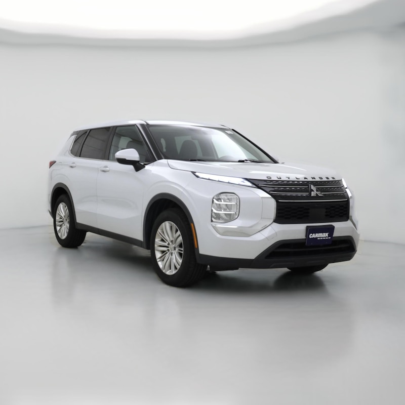 2022 Mitsubishi Outlander ES