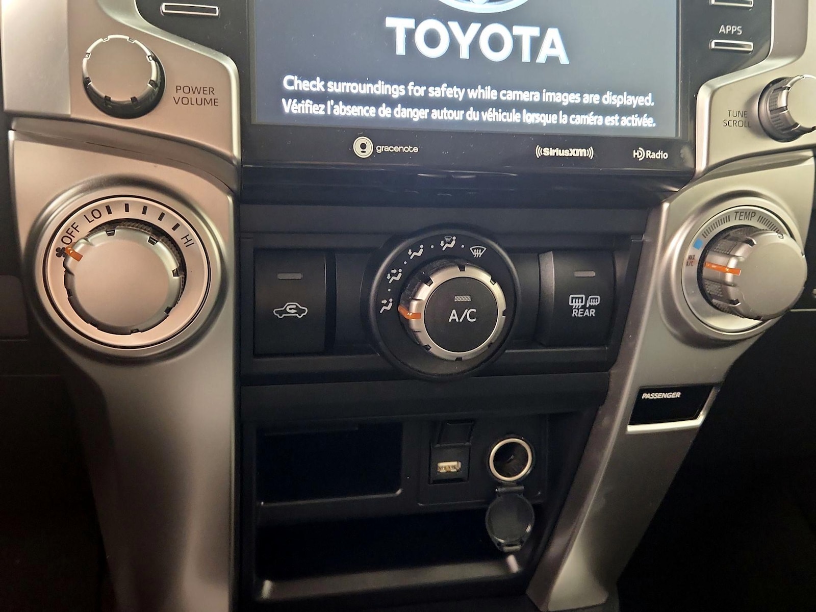2022 Toyota 4Runner SR5 Premium - Photo 18
