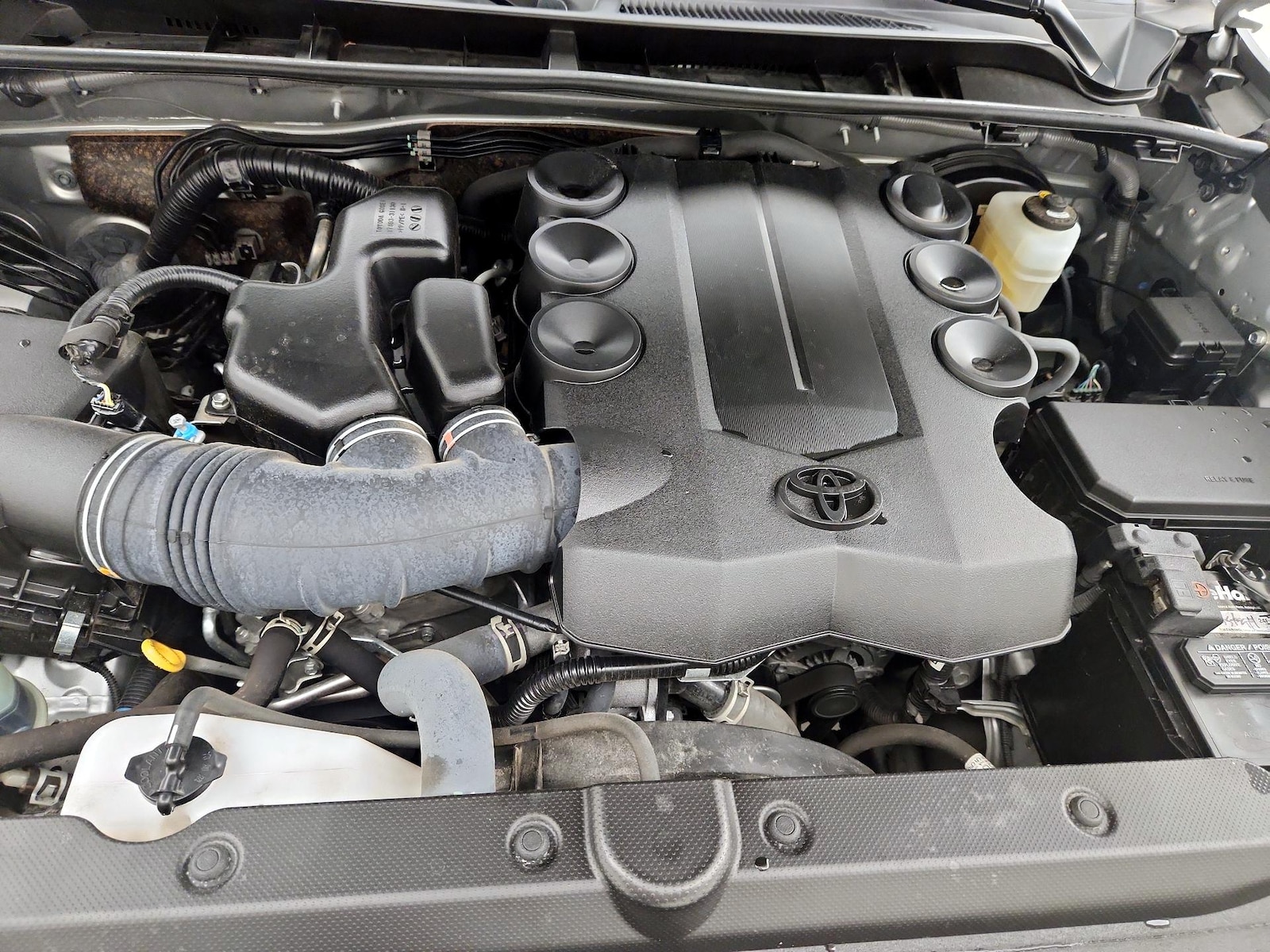 2022 Toyota 4Runner SR5 Premium - Photo 24