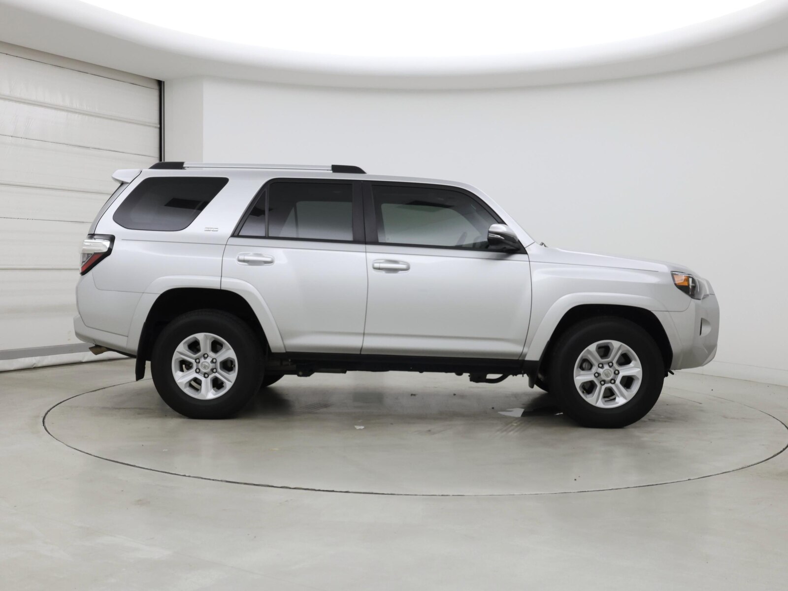 2022 Toyota 4Runner SR5 Premium - Photo 8