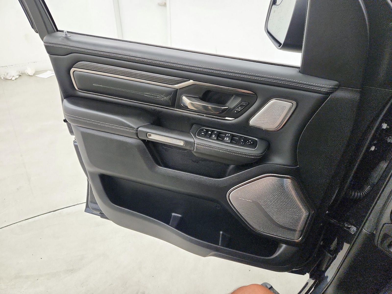 2019 RAM Ram 1500 Pickup Limited - Photo 13