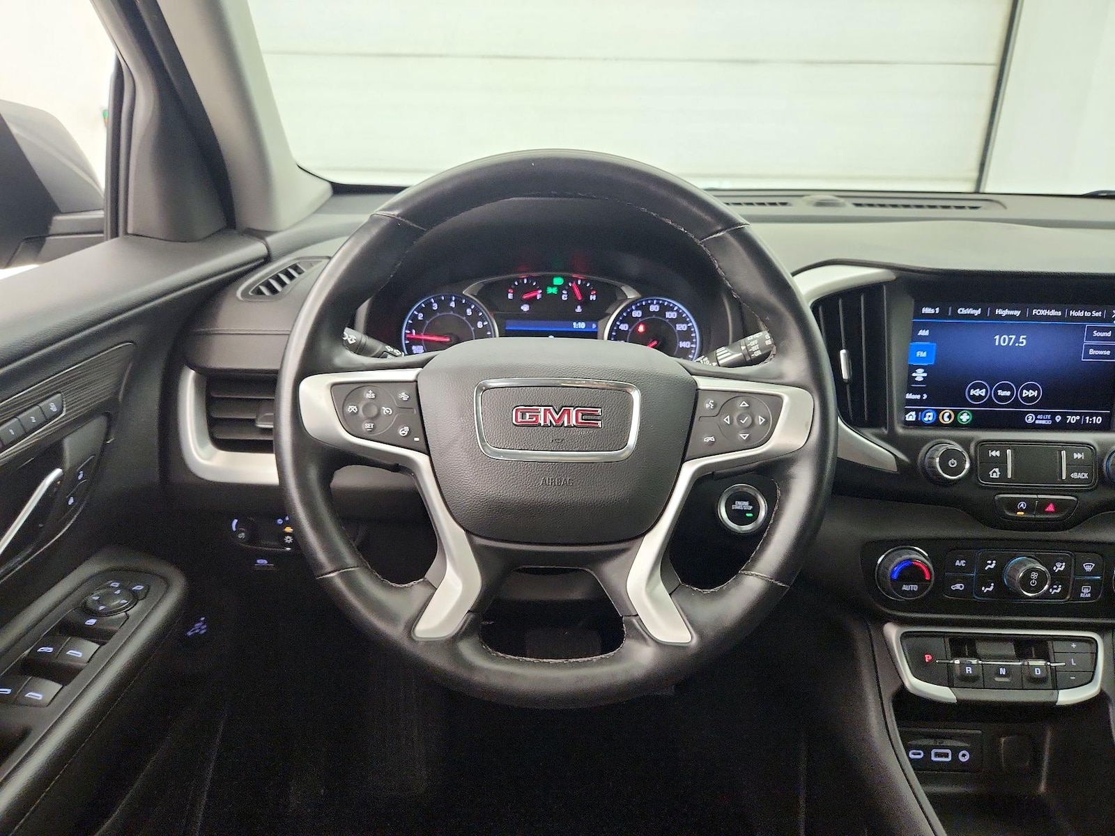 2023 GMC Terrain SLT - Photo 11