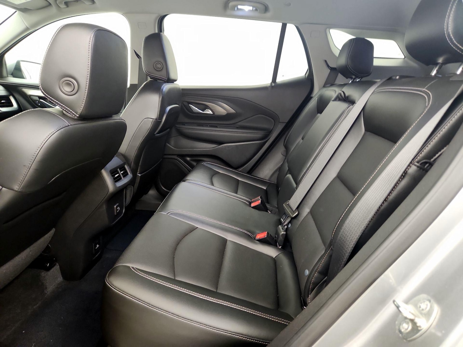 2023 GMC Terrain SLT - Photo 20