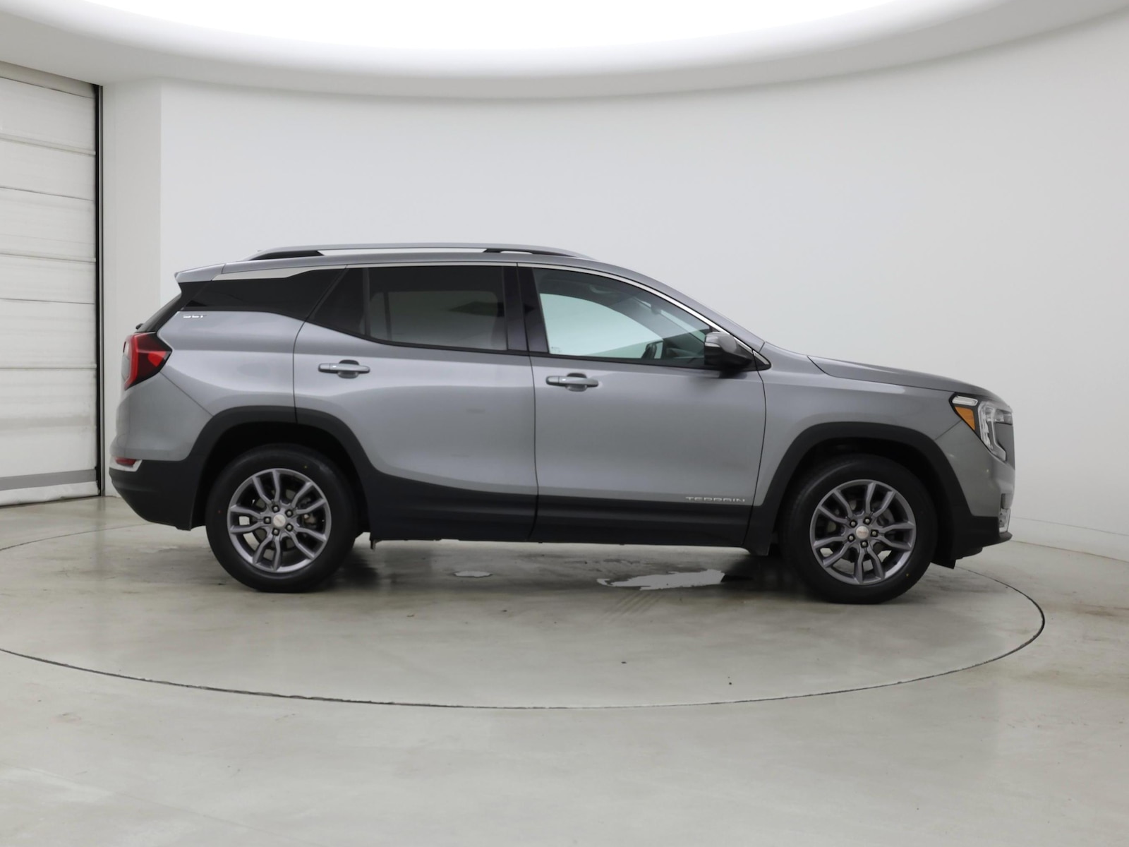 2023 GMC Terrain SLT - Photo 8