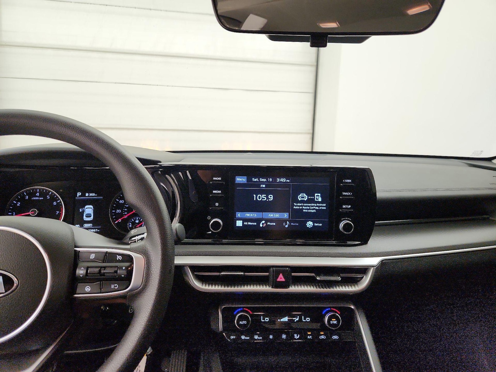 Apple CarPlay® & Android Auto™
